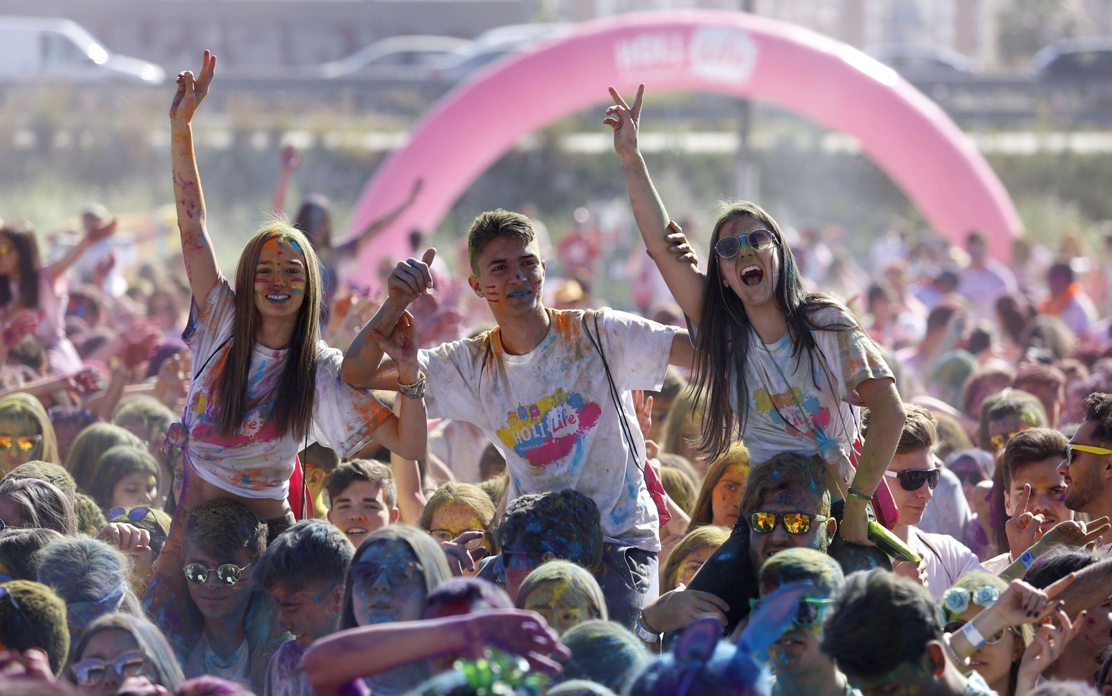 Las tonalidades de la Holi Life, en imágenes