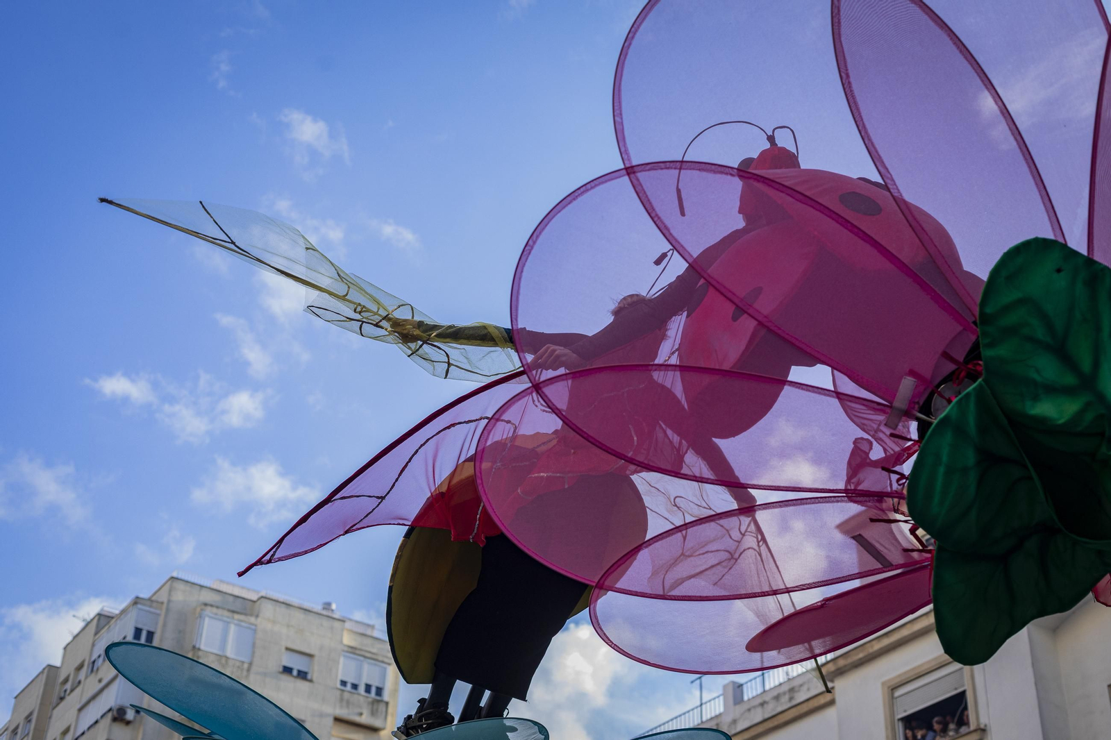 Búscate entre las mejores imágenes de la Cabalgata Magna