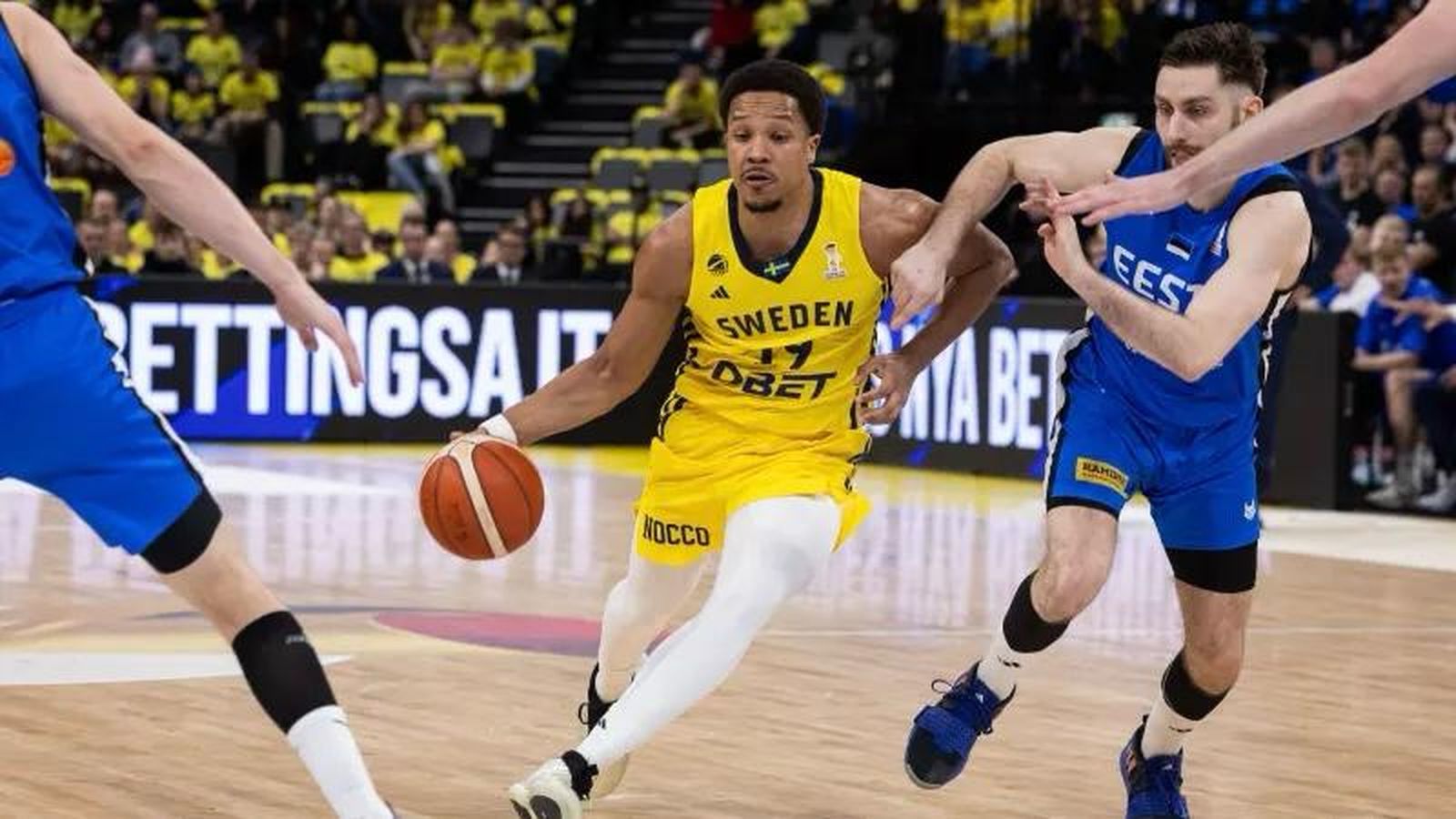 El Unicaja mira a sus cedidos: Melwin Pantzar, 16 puntos con Suecia