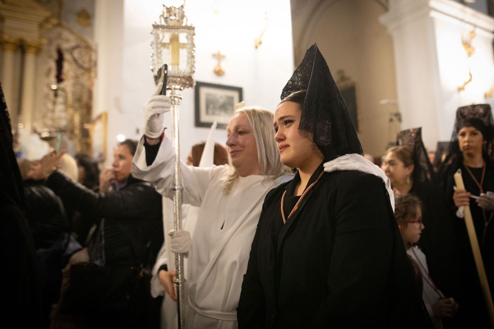 Las mejores fotos del Lunes Santo en Granada