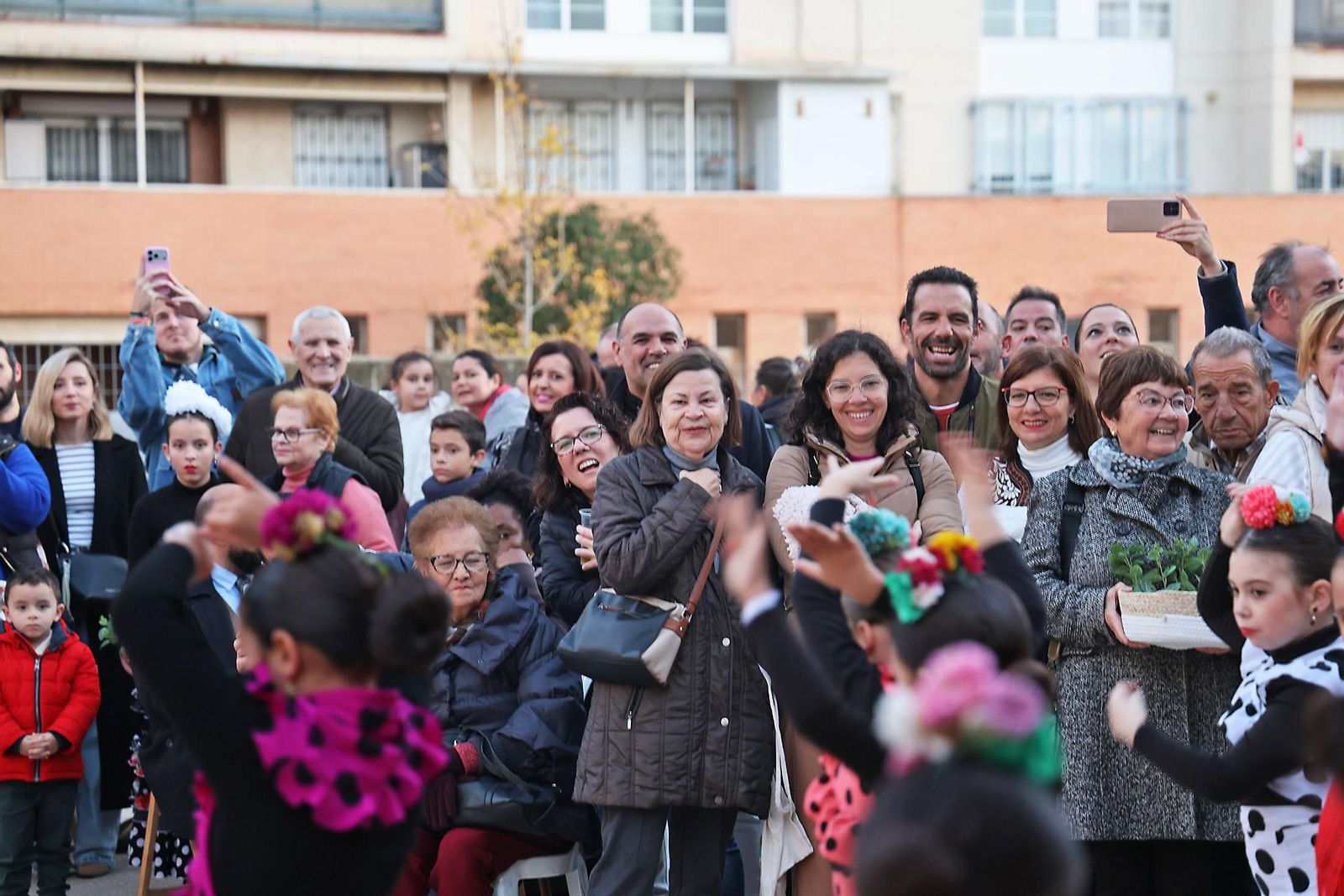 Imágenes del ambiente en la Zambomba Sor Eusebia