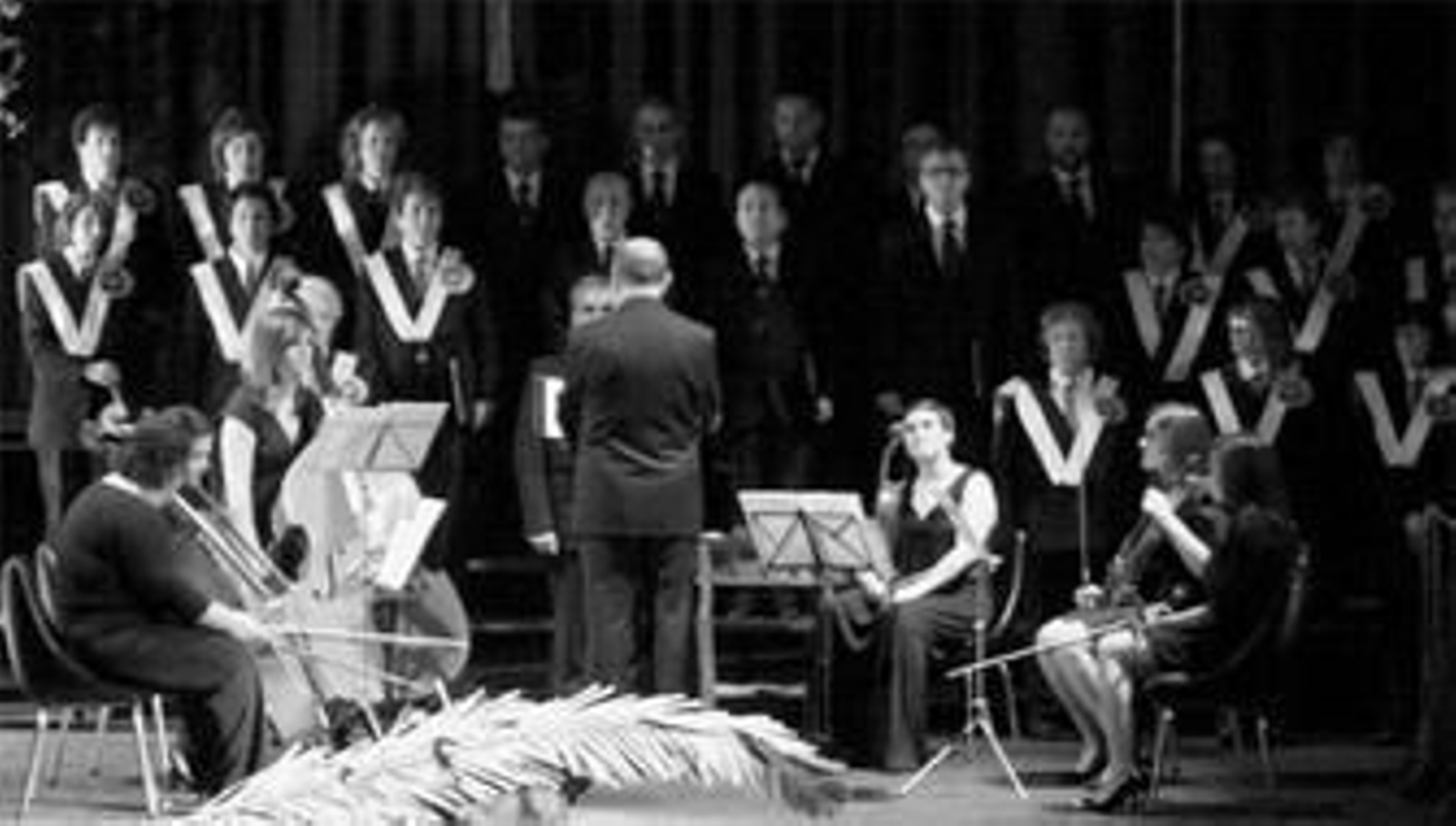 El coro de la Sagrada Cena cosechó ayer notable éxito en el concierto de Manos Unidas.