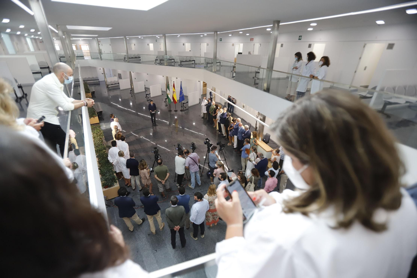 Imágenes de la inauguración del Centro de Salud de Isla Chica en Huelva