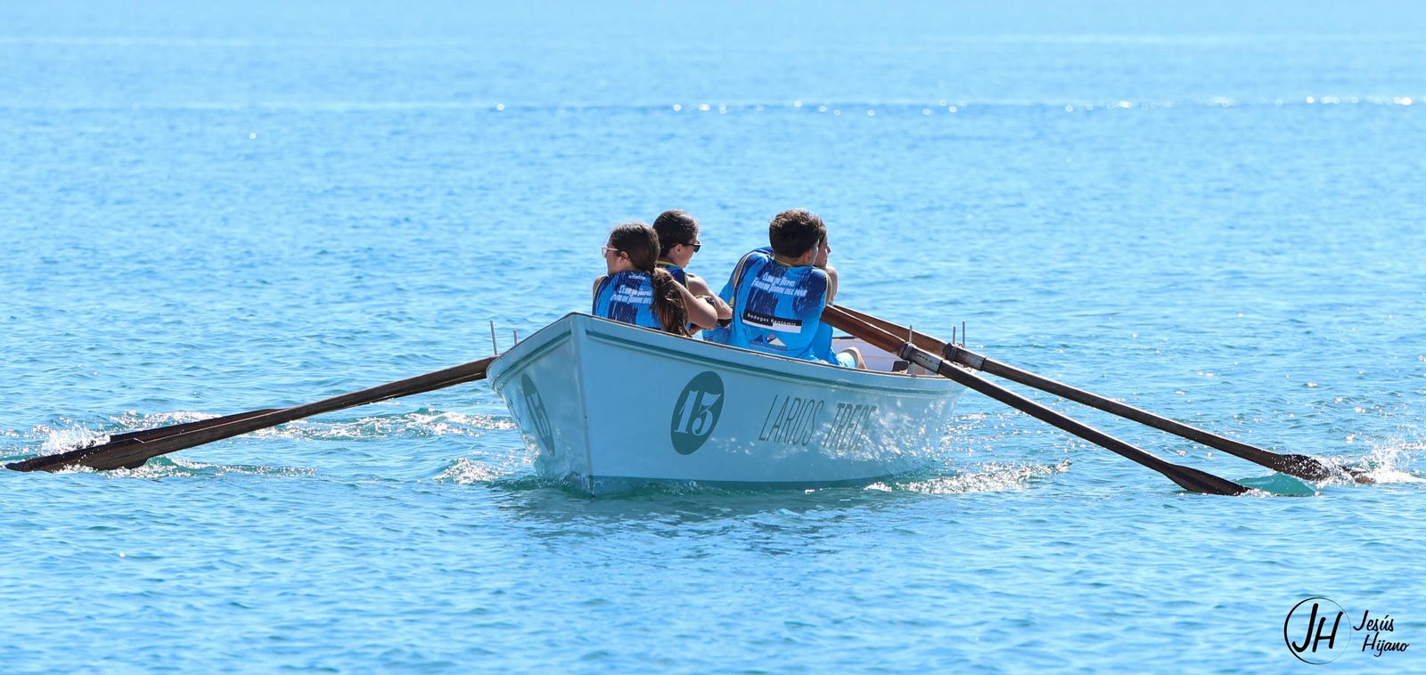 Torre del Mar y La Cala del Moral se reparten las victorias en el XV Memorial Miguel Cano – Regata de Chalanas