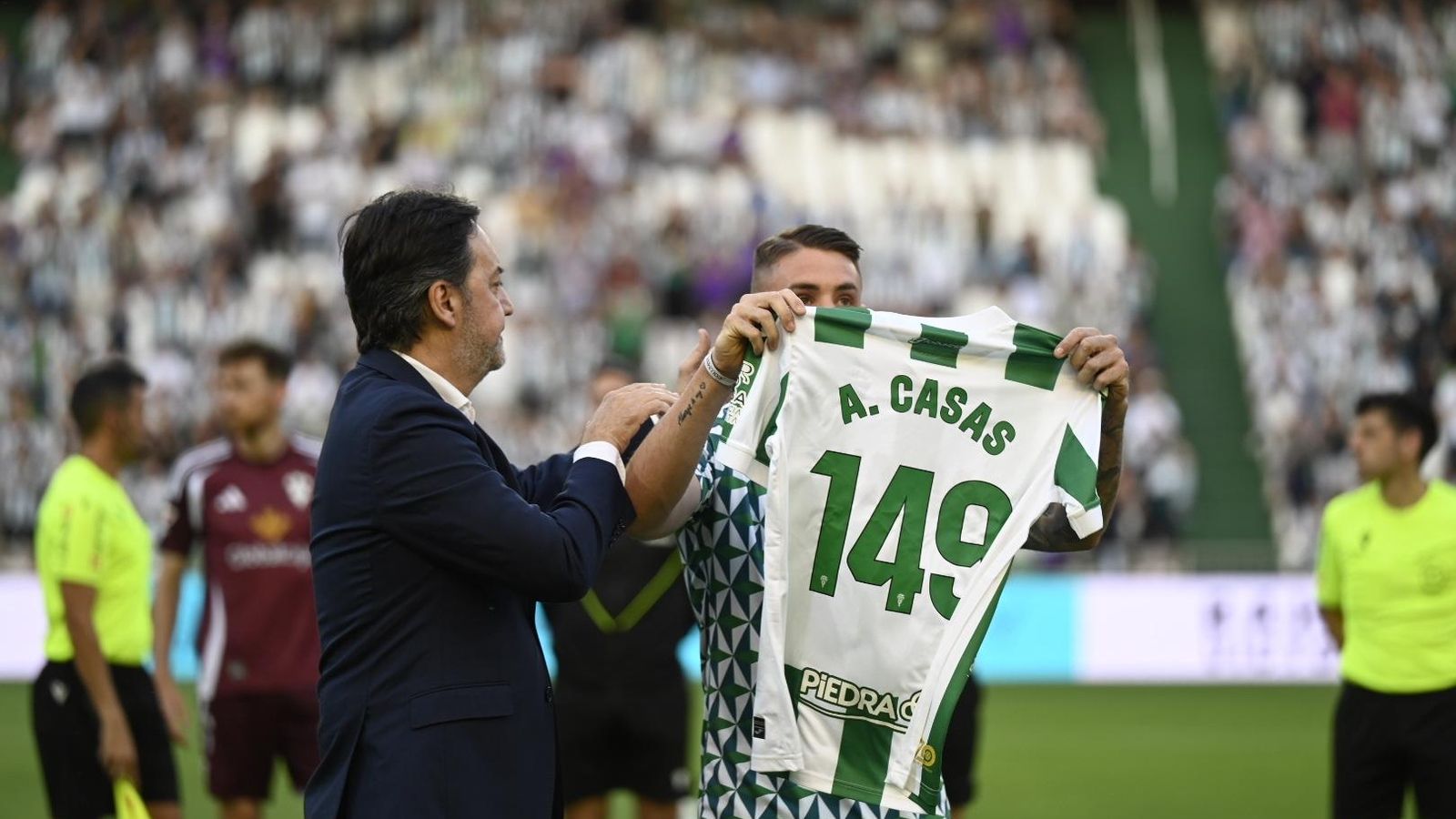 Las mejores fotos del ambiente en El Arcángel para el Córdoba CF - Albacete