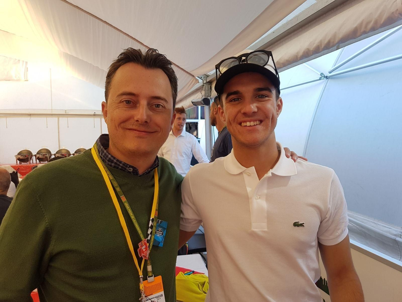 Santiago Galván, ayer con Marcos Ramírez en Cheste.