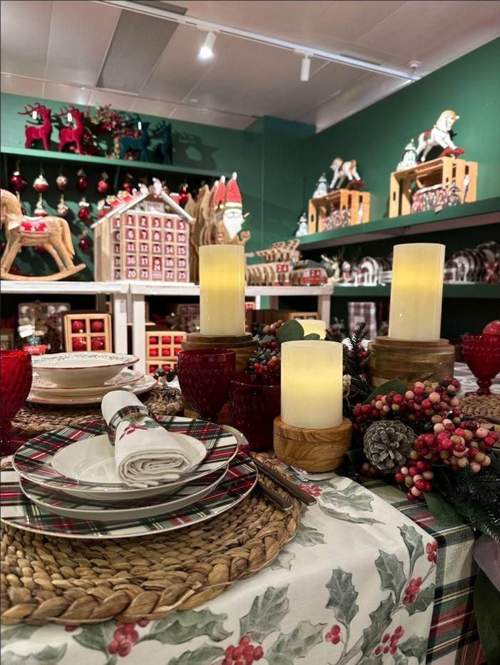 El Corte Inglés de Jerez inaugura su espectacular nuevo espacio de Navidad