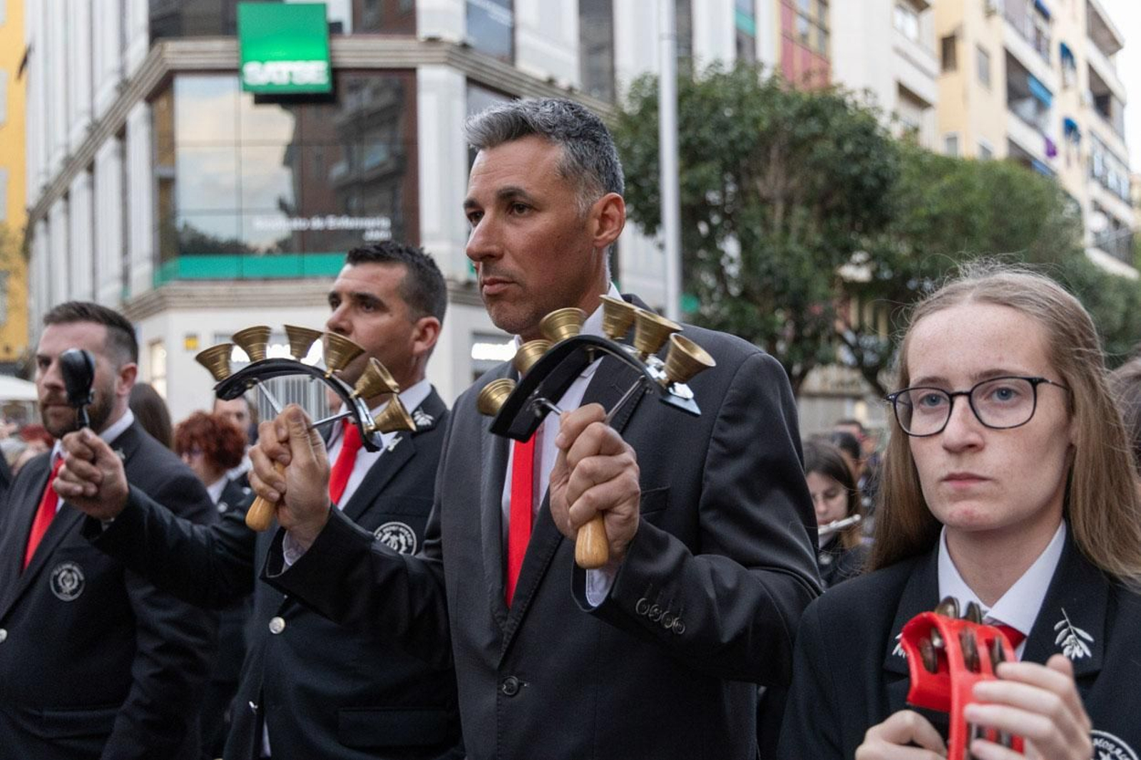 Los jiennenses arropan a las tres cofradías de la tarde en un Domingo de Ramos más caluroso de lo esperado (II)
