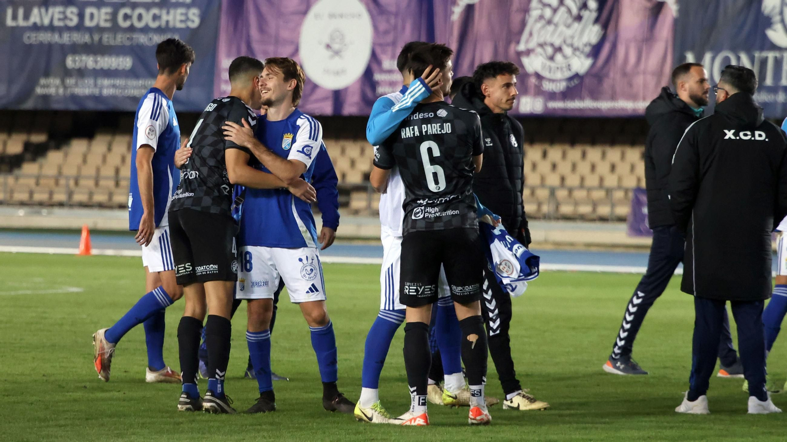 Imágenes del derbi entre Xerez CD y Xerez DFC en Chapín