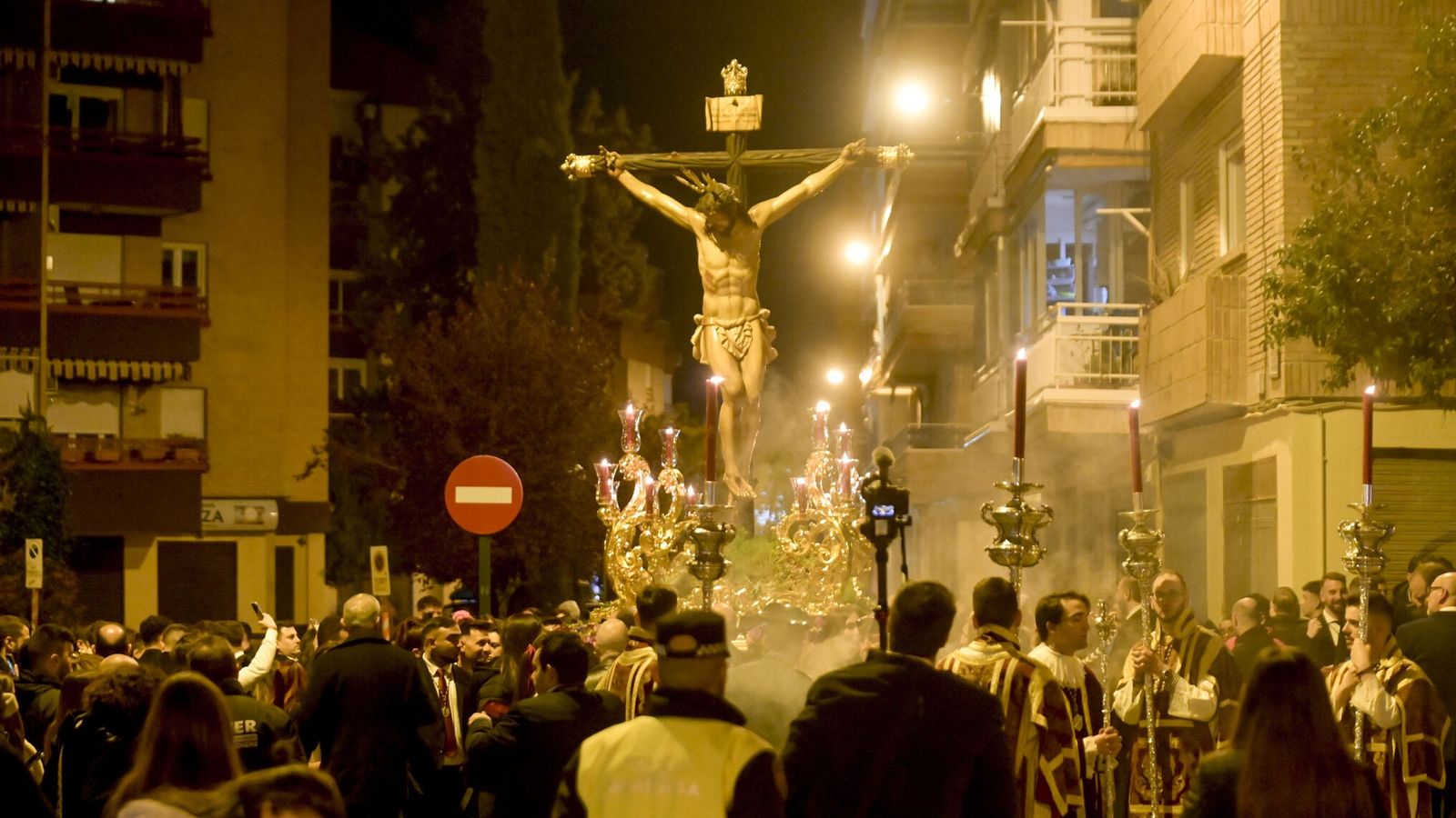 Fotogalería: Vía Crucis Hermandad de la Sagrada Lanzada 2025