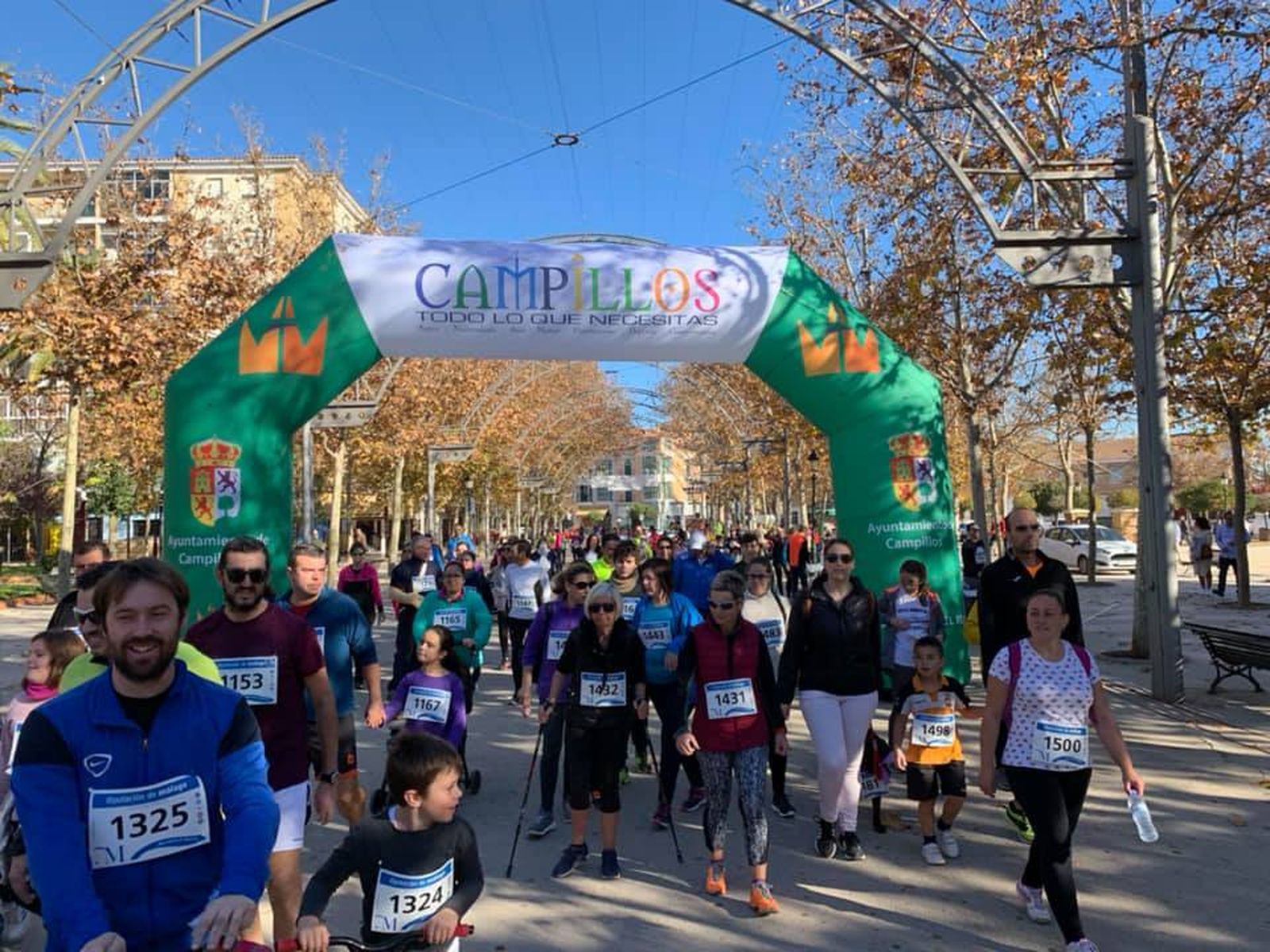 Participantes en la marcha de este jueves.