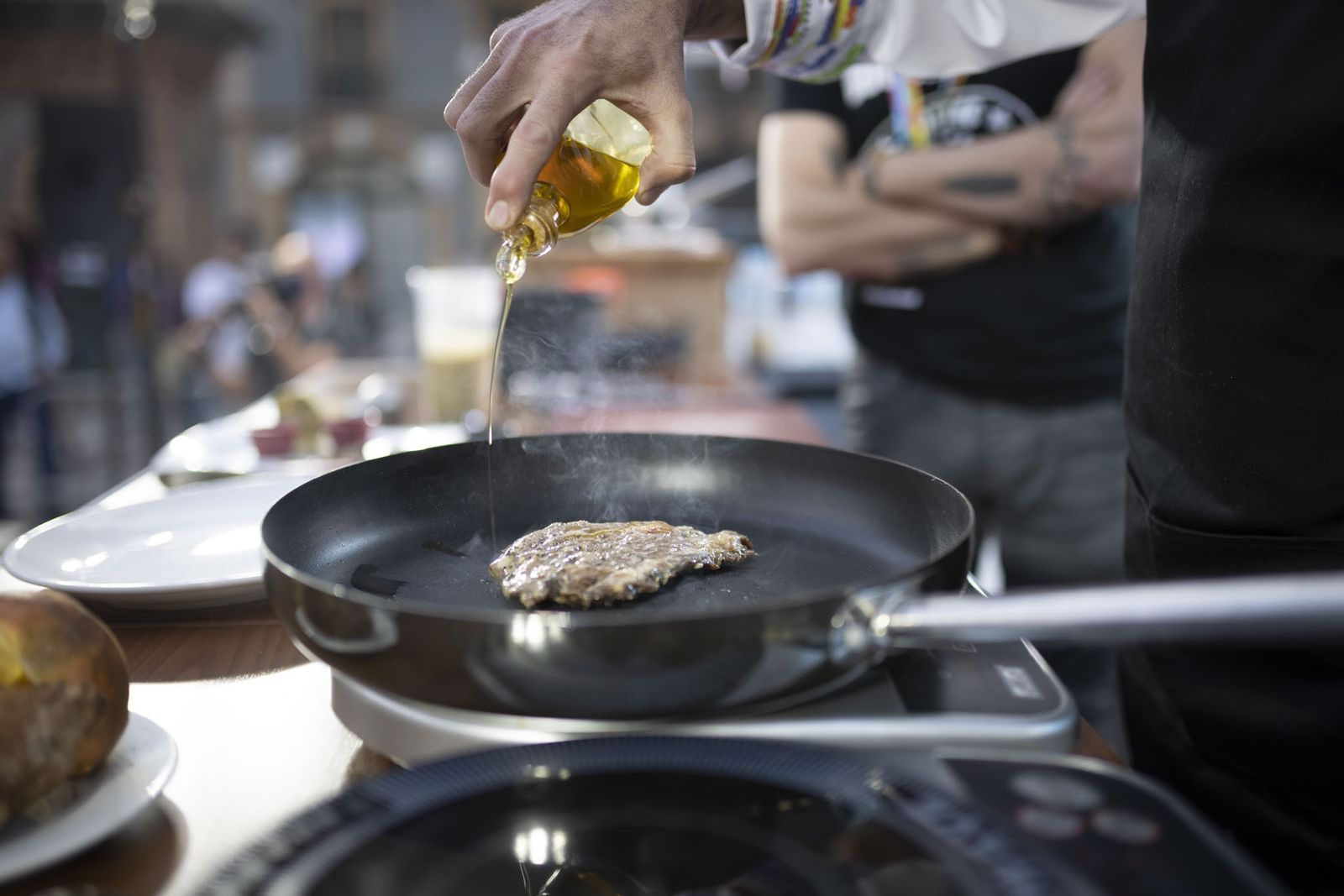 Los mejores chefs cocinan en la calle: Restaurante Montecruz