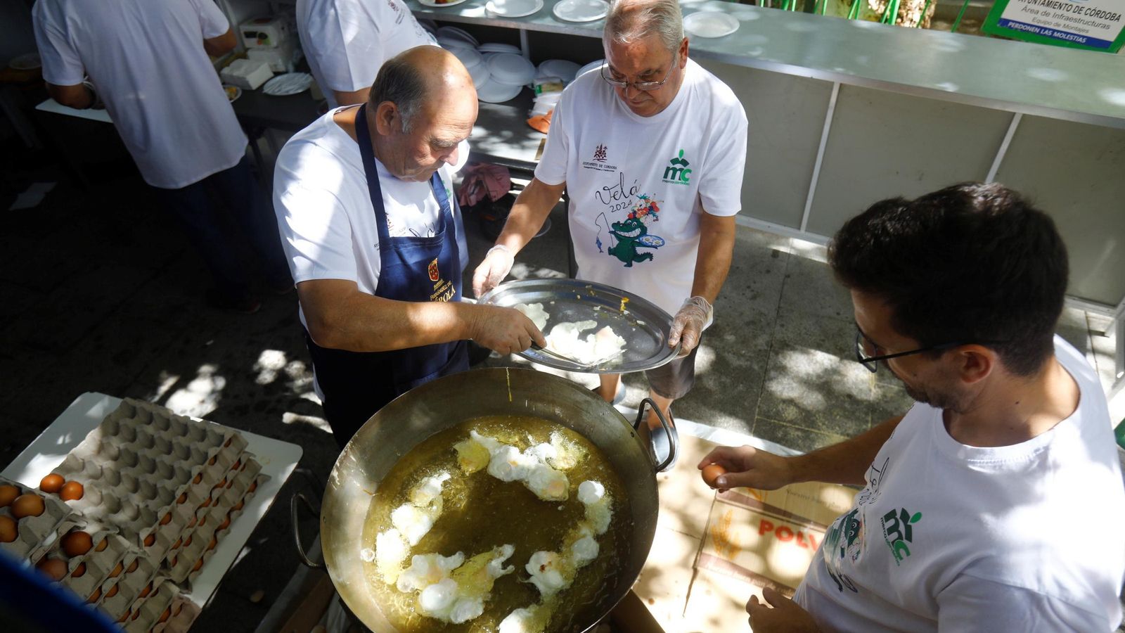 La Asociación de Vecinos San José Obrero prepara la 'huevá'
