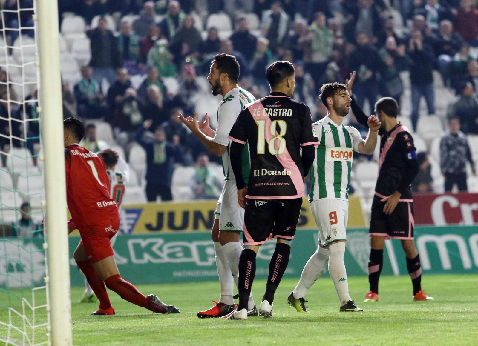 Córdoba-Rayo Vallecano, en imágenes