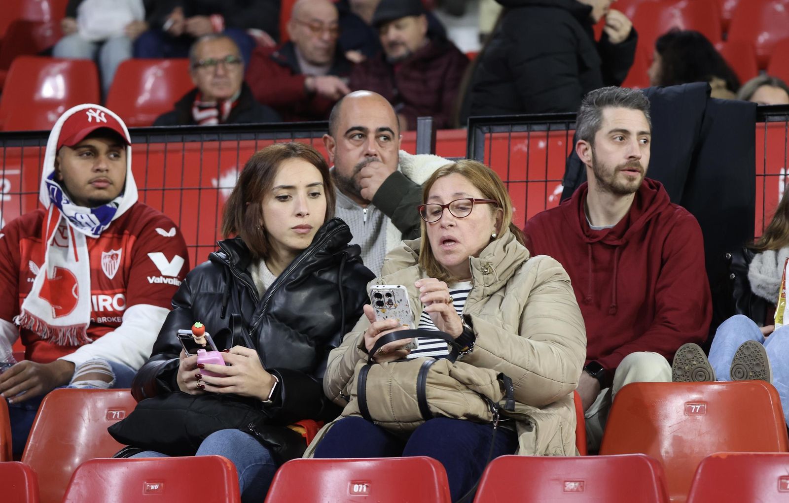 Búscate en el partido Sevilla Valencia