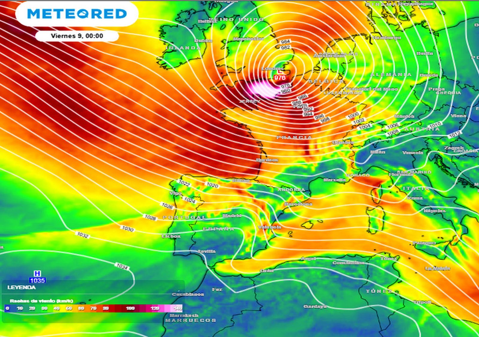Formación de la borrasca Goretti sobre el Atlántico norte.