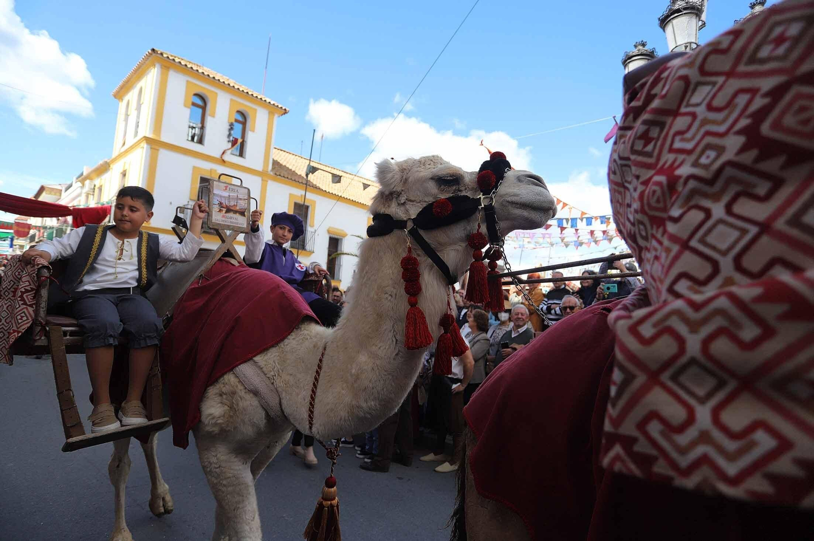Imágenes del gran ambiente en la Feria Medieval de Palos de la Frontera, Huelva