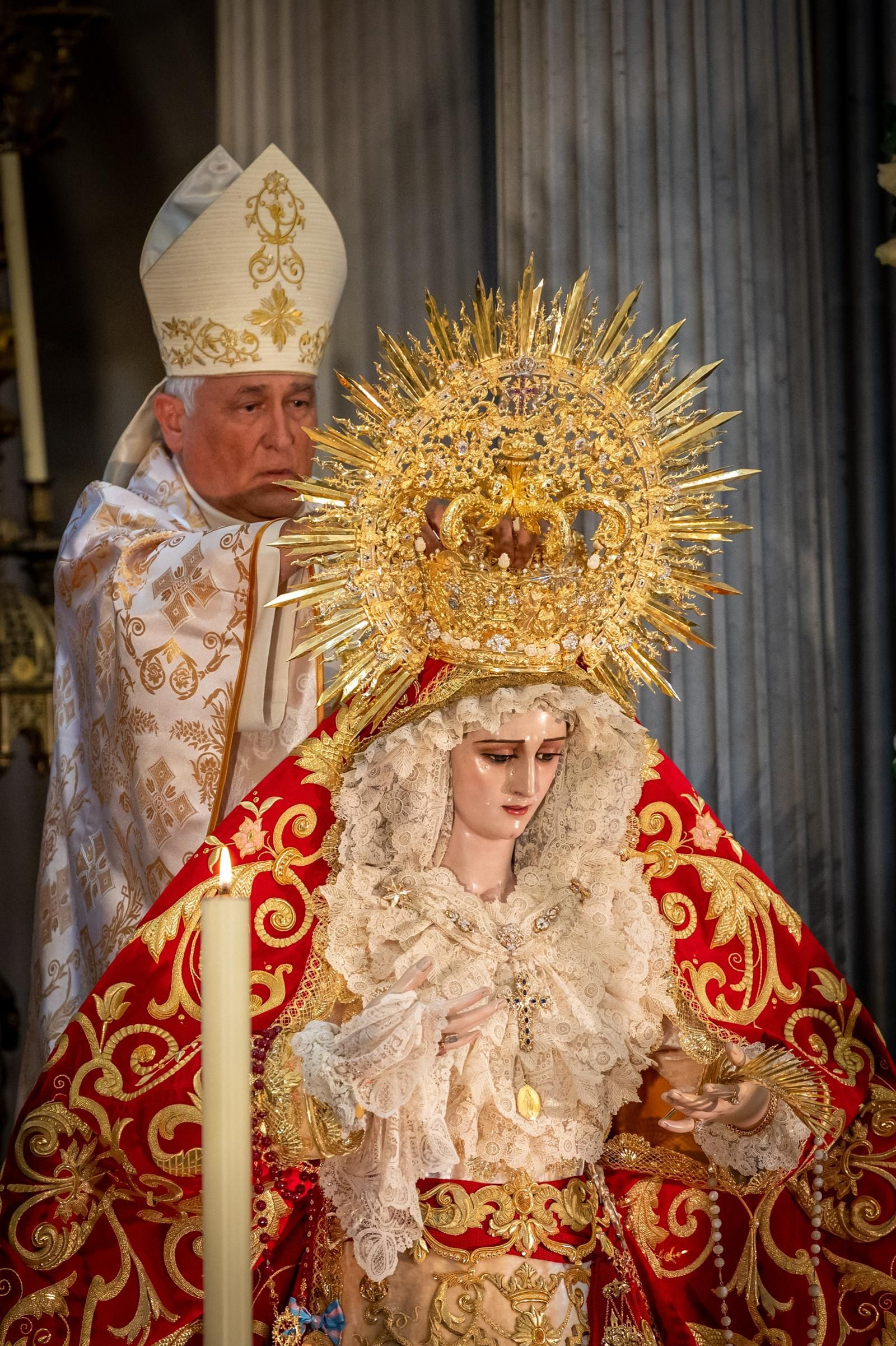 Imágenes de la coronación de la Virgen de las Penas