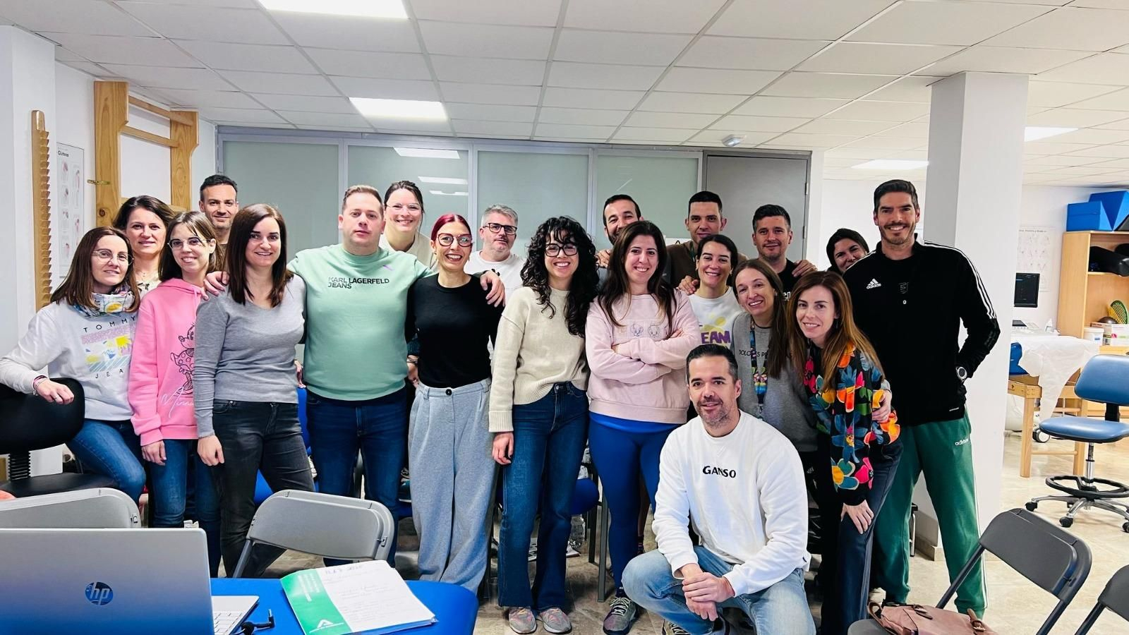 Curso especializado en técnicas ecoguiadas aplicadas a la fisioterapia. Curso especializado en técnicas ecoguiadas aplicadas a la fisioterapia.