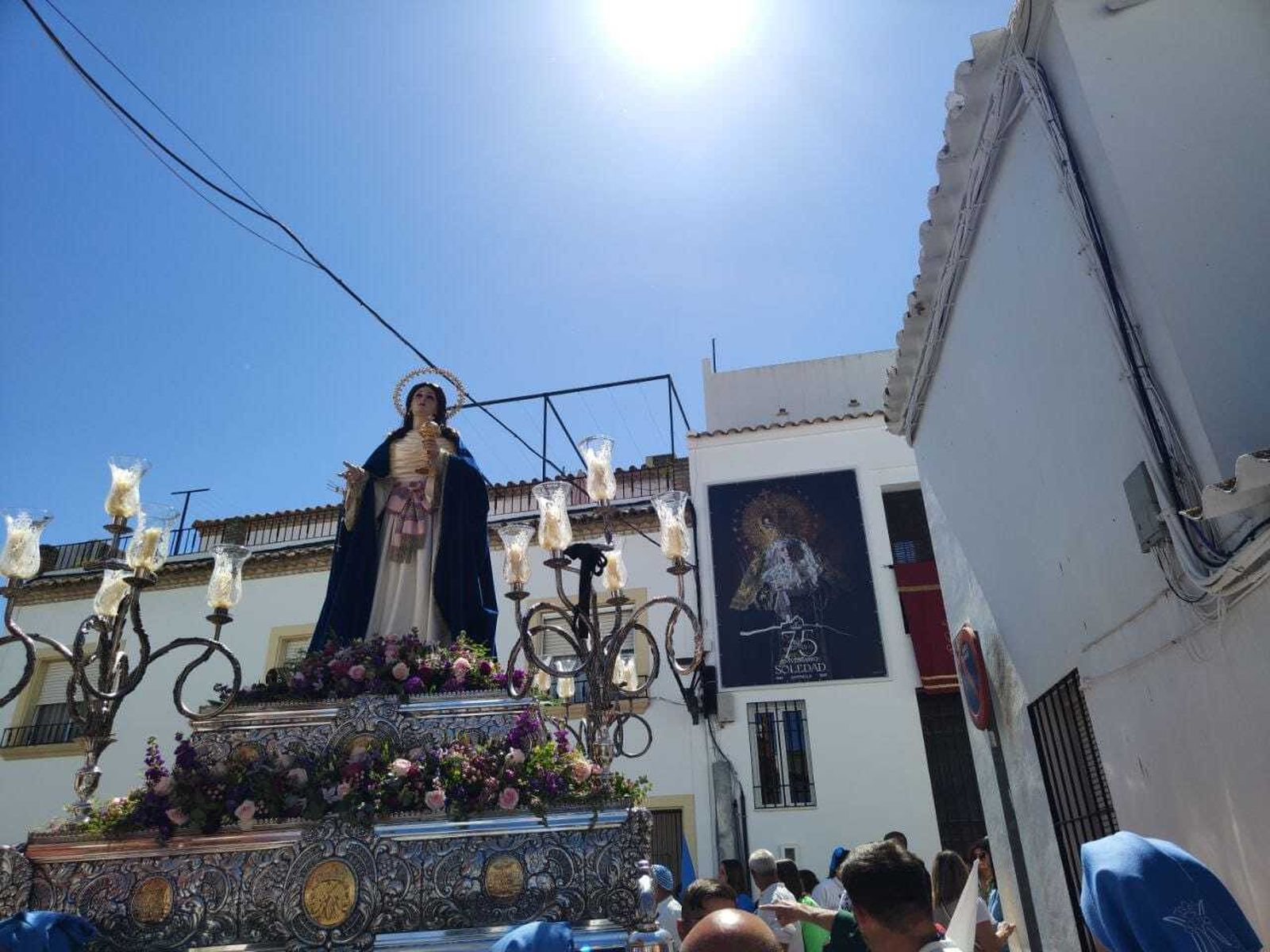 Viernes Santo en Santaella: la procesión de La salida de Jesús, en imágenes
