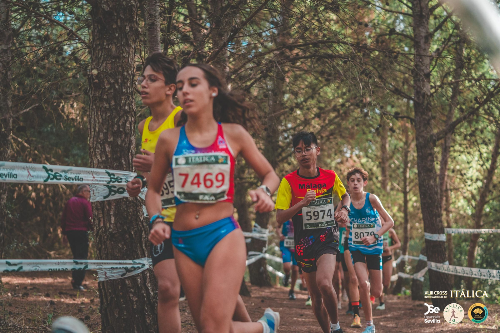 Búscate en las fotos del Cross de Itálica 2025 | 6