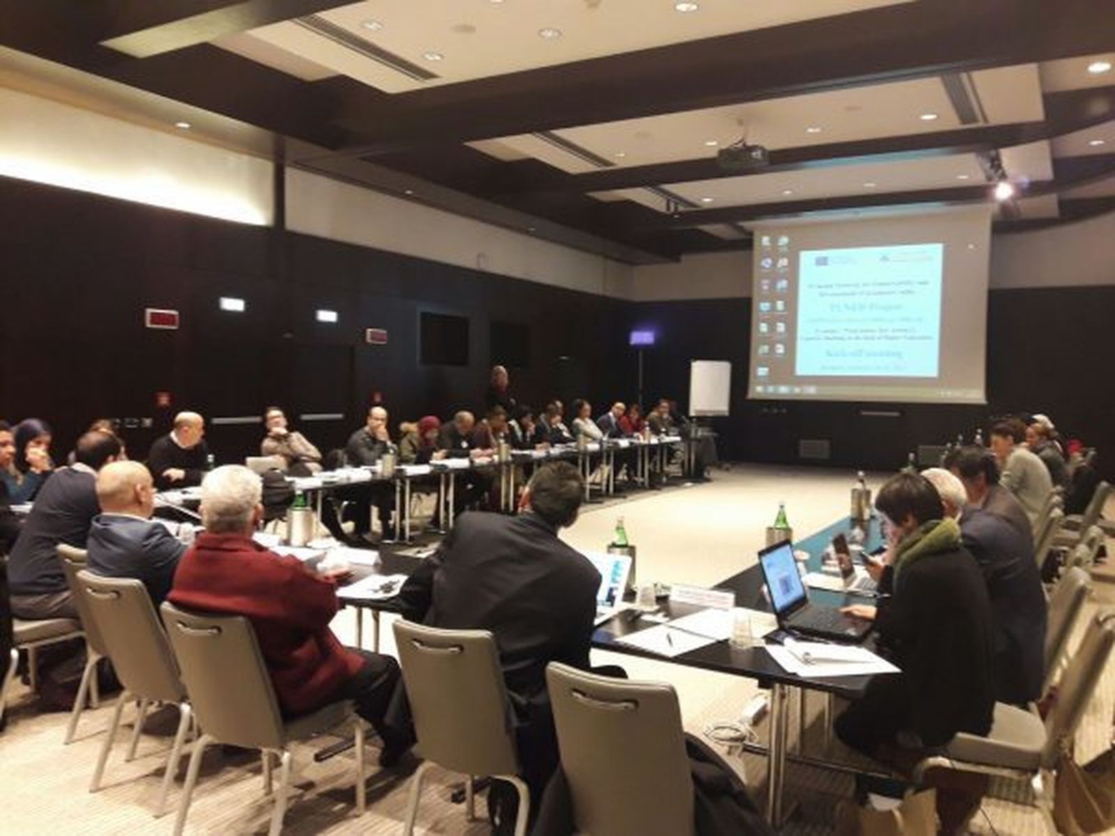 El vicerrector de Estudiantes y Empleabilidad, José Antonio Naranjo, junto a Antonio Delgado Padial (director de Empleo y Prácticas).