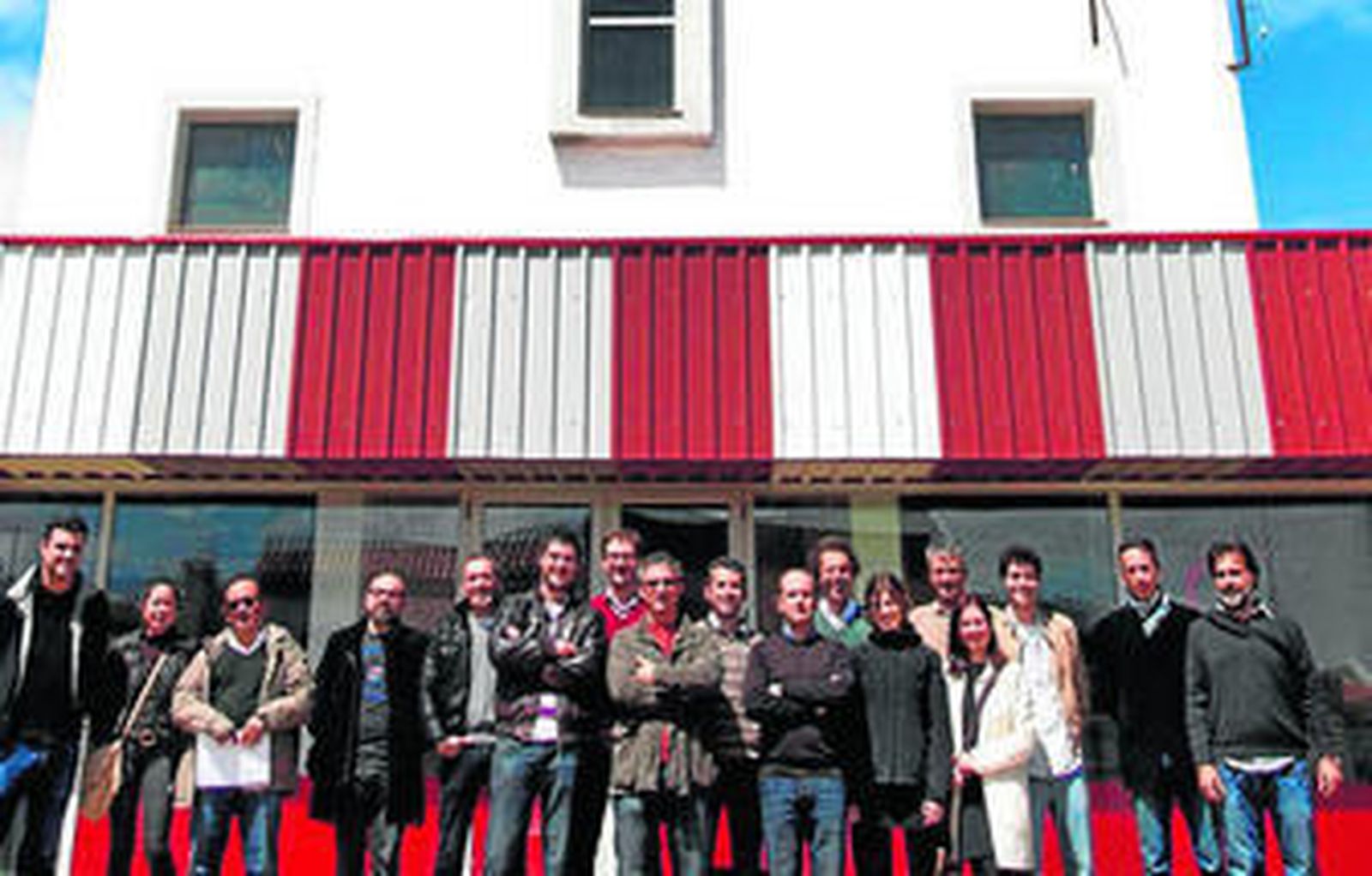 1. La rehabilitación del silo le ha valido un premio a nivel andaluz 2. El castillo de Monclova, y Anís Rigo, incluidos en la guí a de patrimonio industriall