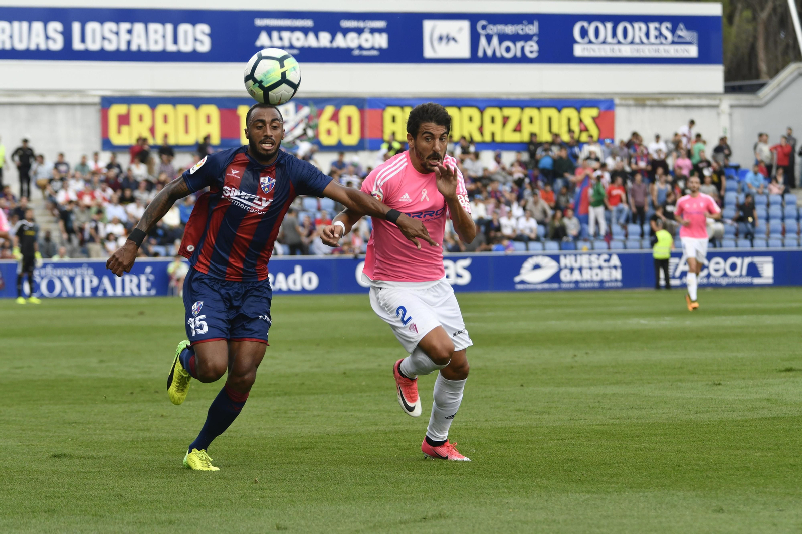 Las imágenes del Huesca-Cádiz