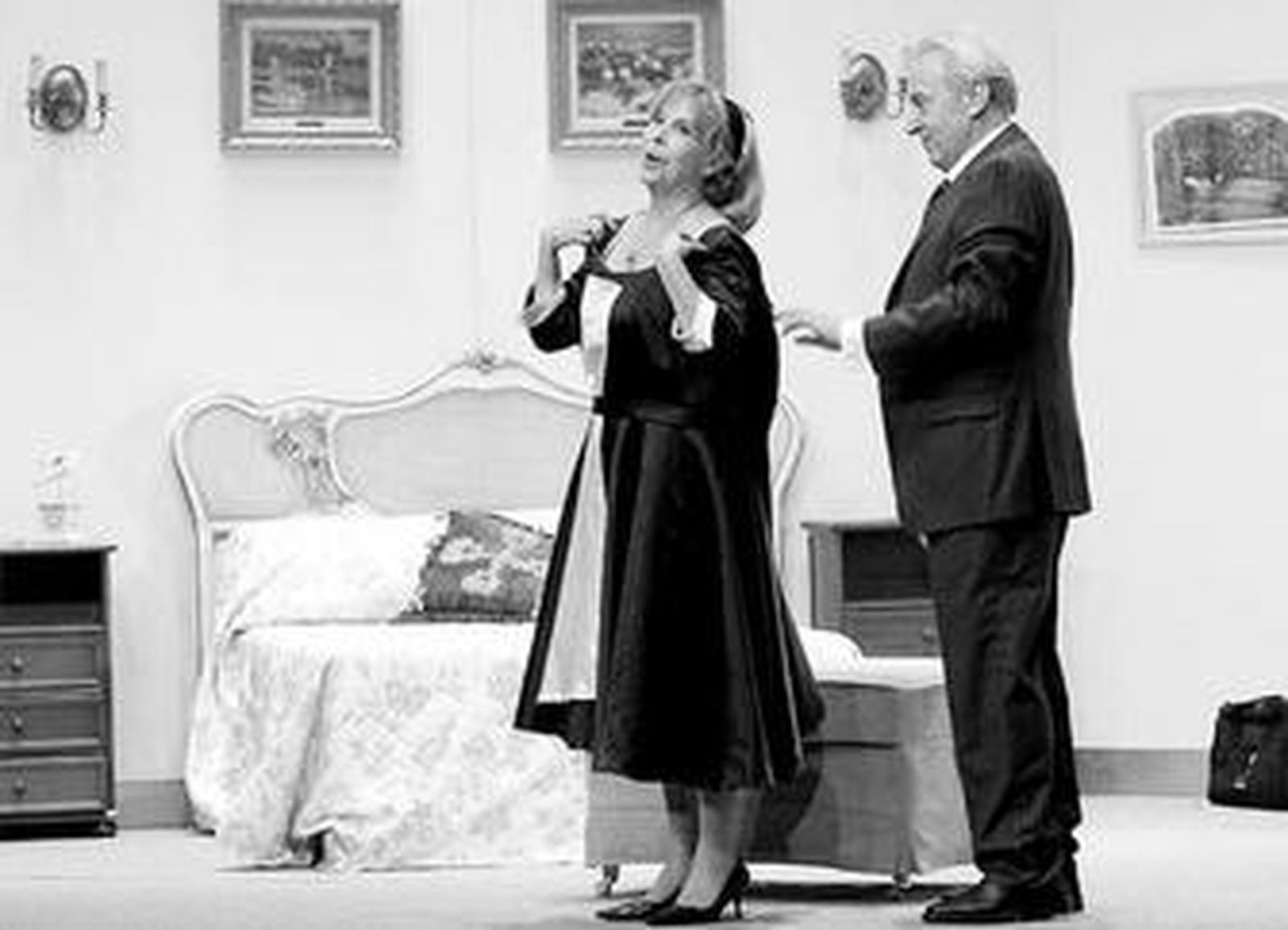 María Luisa Merlo comete un 'adulterio casi decente' en Aracena