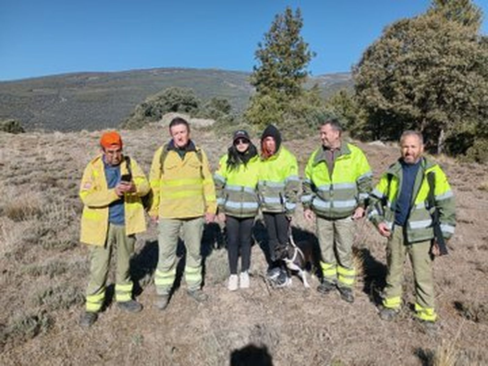 El Infoca con las rescatadas.