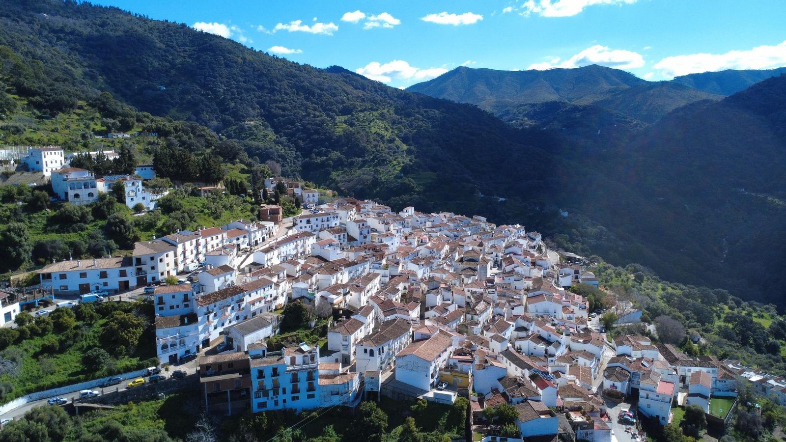 Una panorámica de Jubrique.