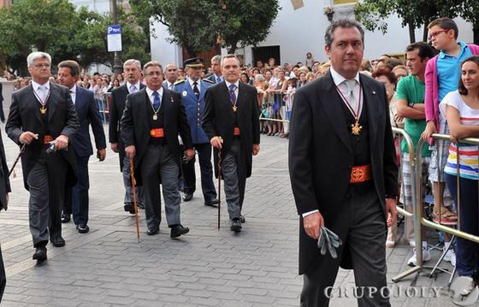 Hermanos de la Virgen de los Reyes. 

Foto: Juan Carlos Vázquez
