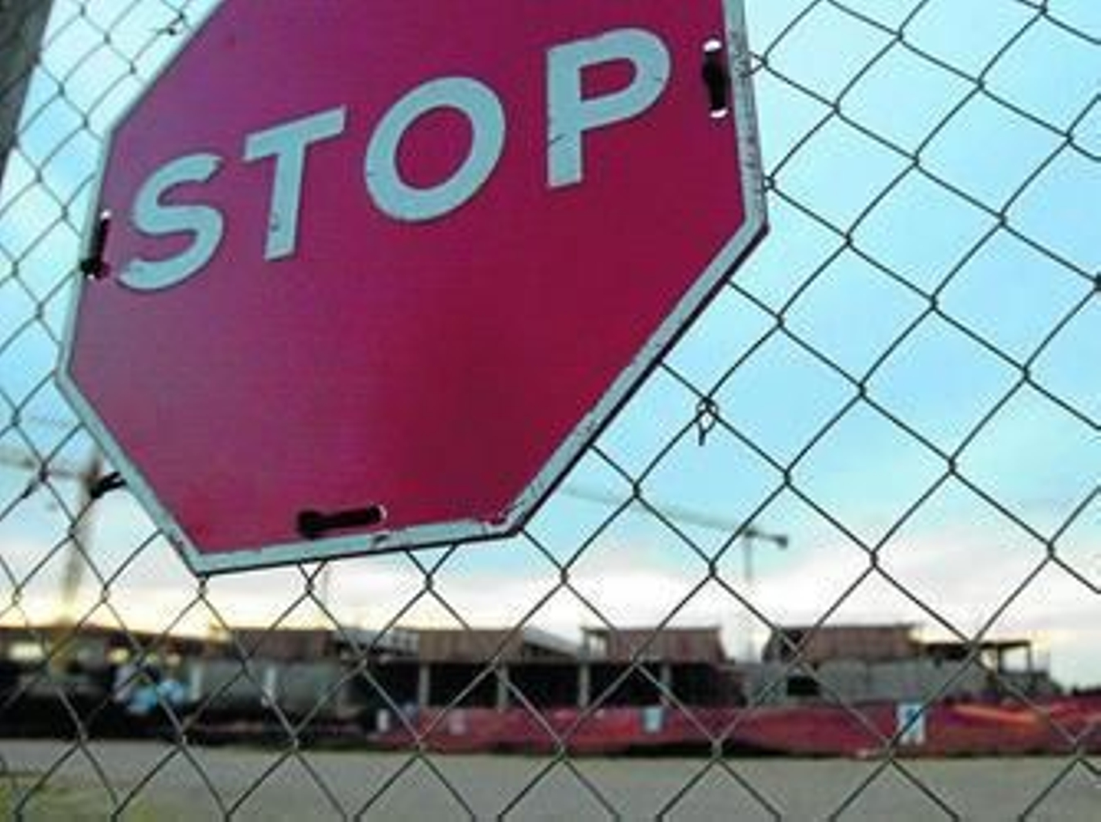 Para la finalización de la Escuela Superior de Ingeniería habrá que buscar nuevos fondos.