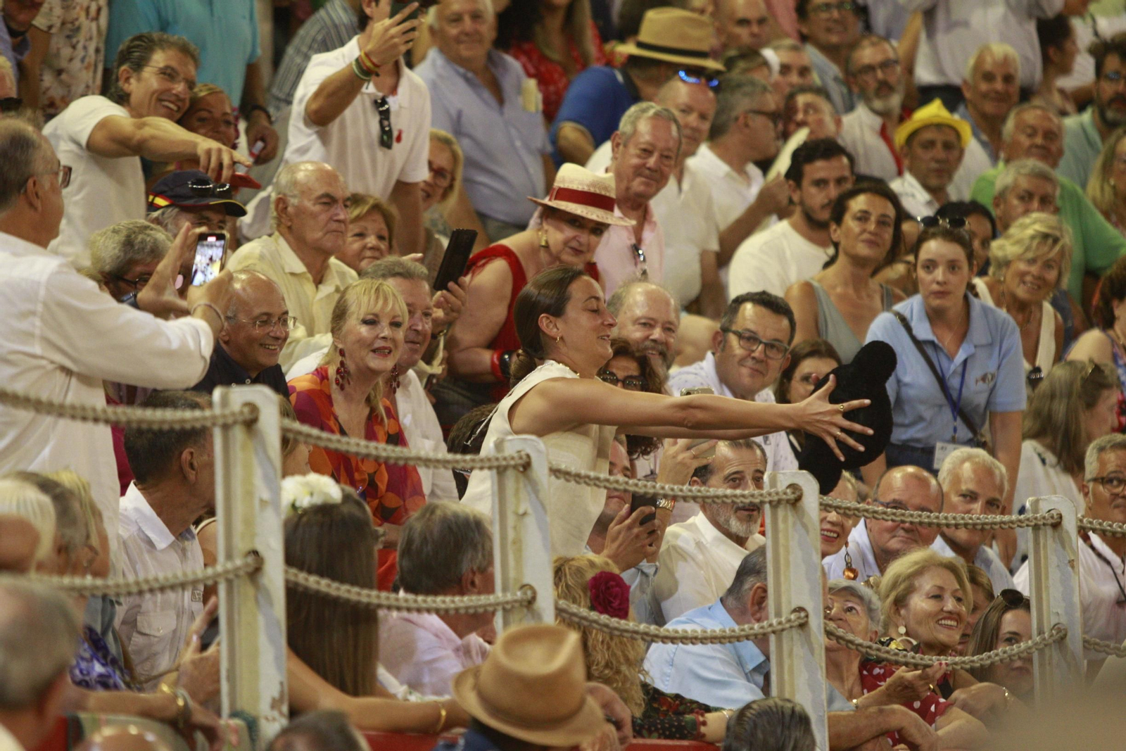 La despedida del torero Enrique Ponce de la Feria de Almería 2024, en imágenes