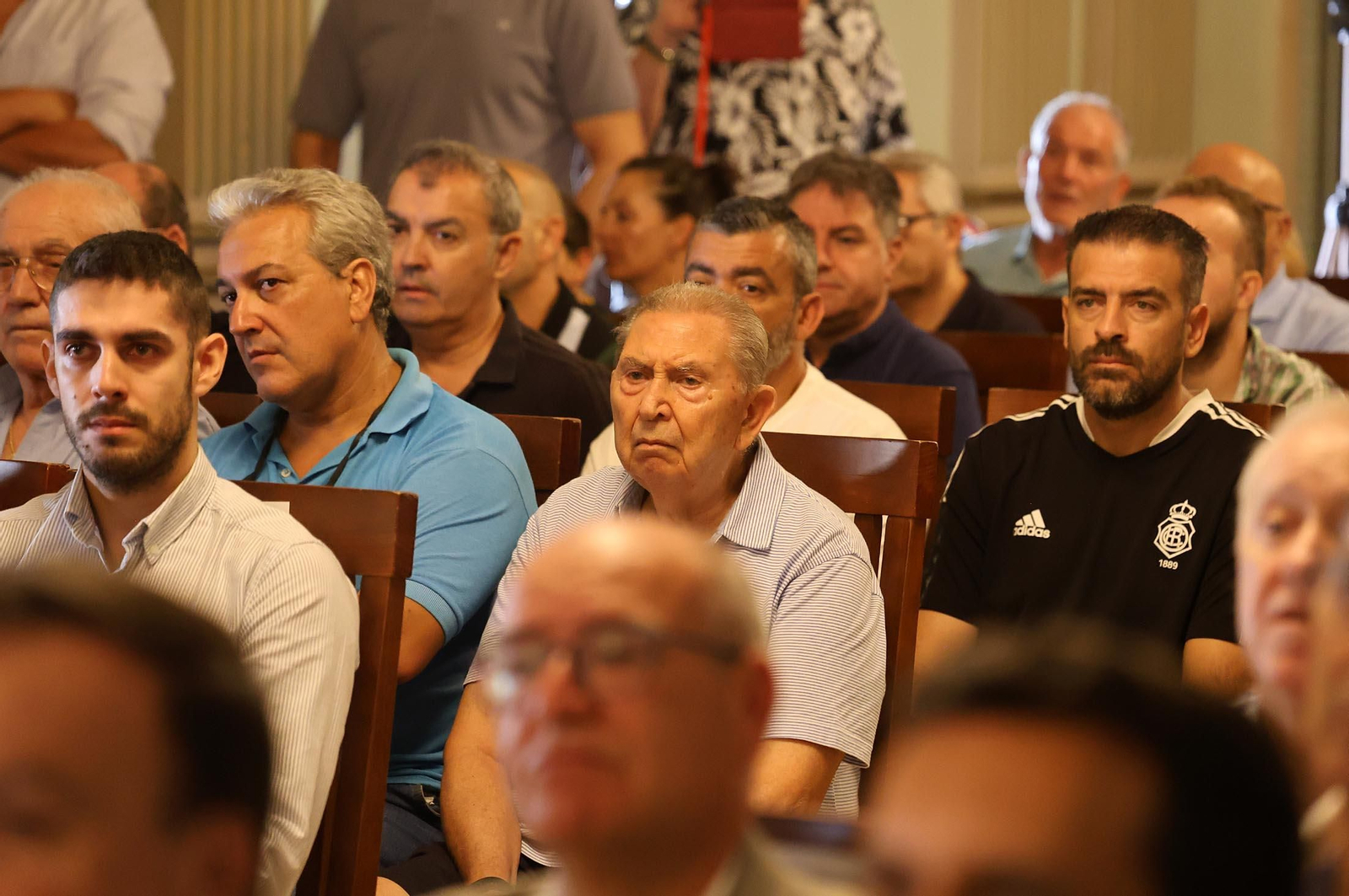 Nardy Lafuente pregona el LVI Trofeo Colombino, en imágenes