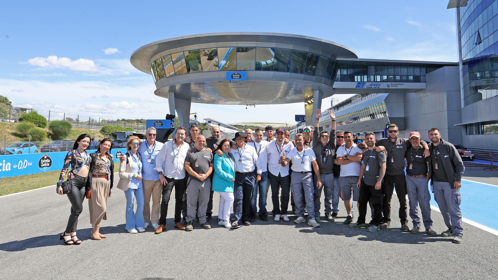 Imágenes del gran ambiente el domingo de carreras MotoGP en el Circuito de Jerez