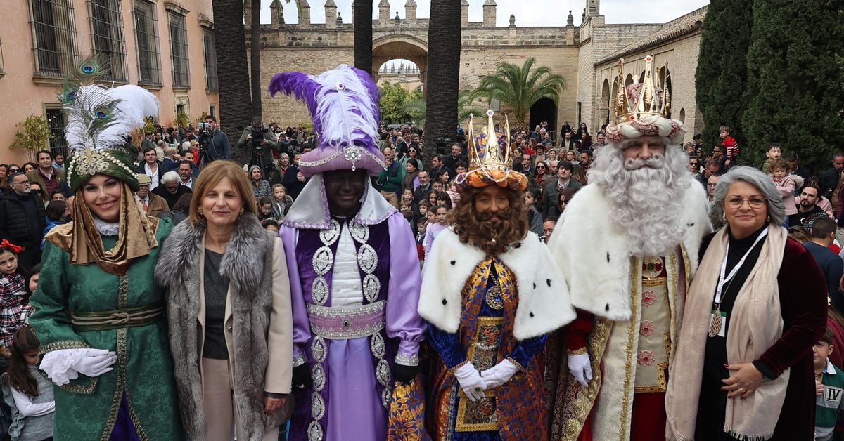 Coronación de los Reyes Magos de Jerez en el Alcázar