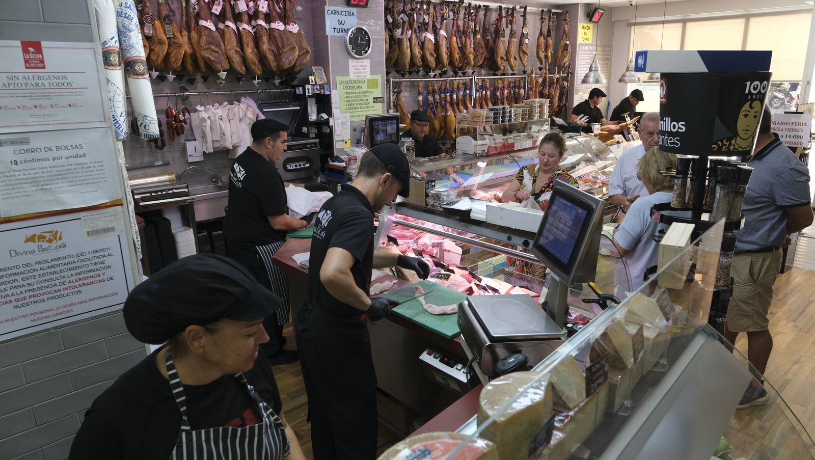 Carnicería Divina Pastora, en imágenes