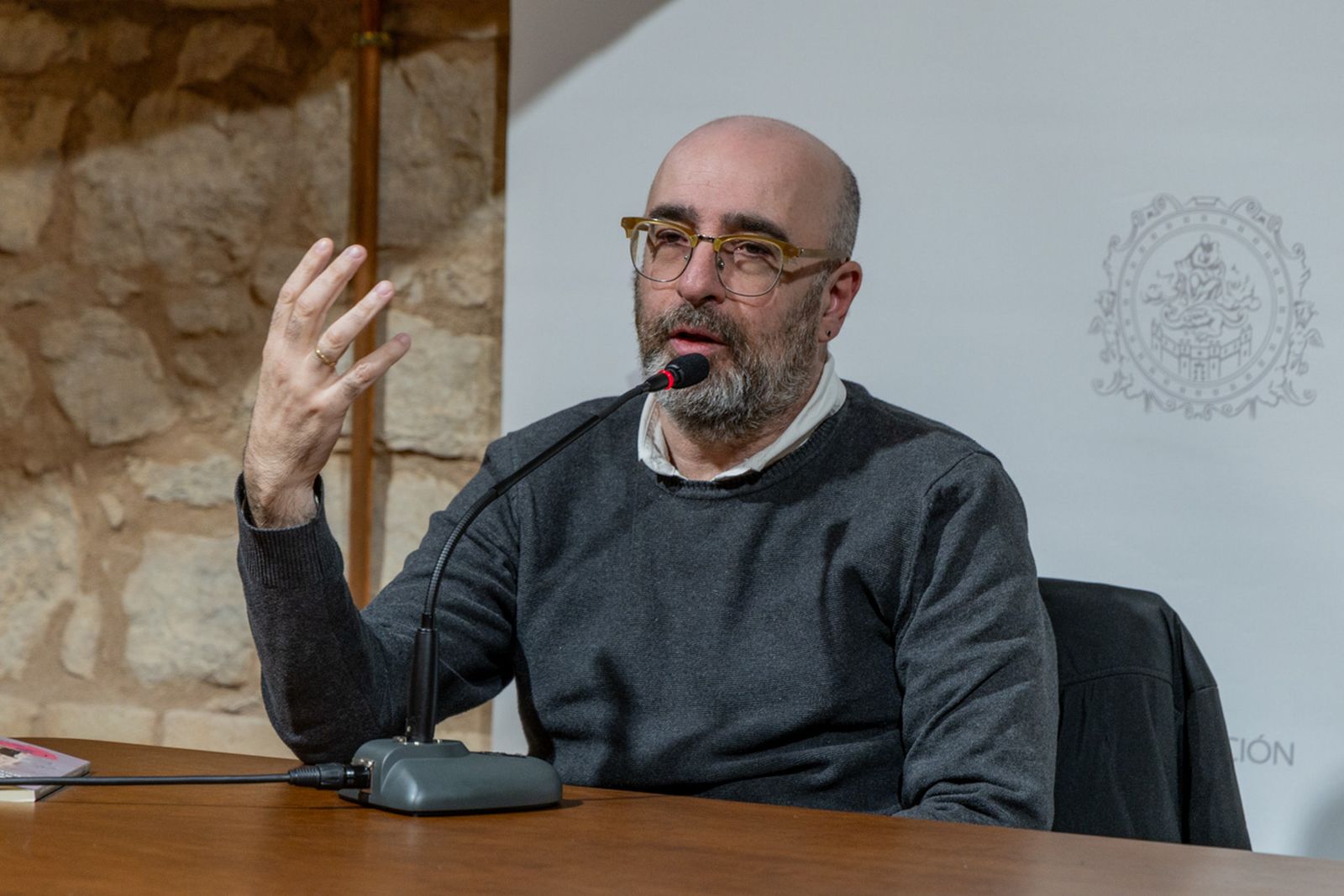 Presentación del libro 'Cuentos para un destierro digno' del autor jiennense Martín Paredes