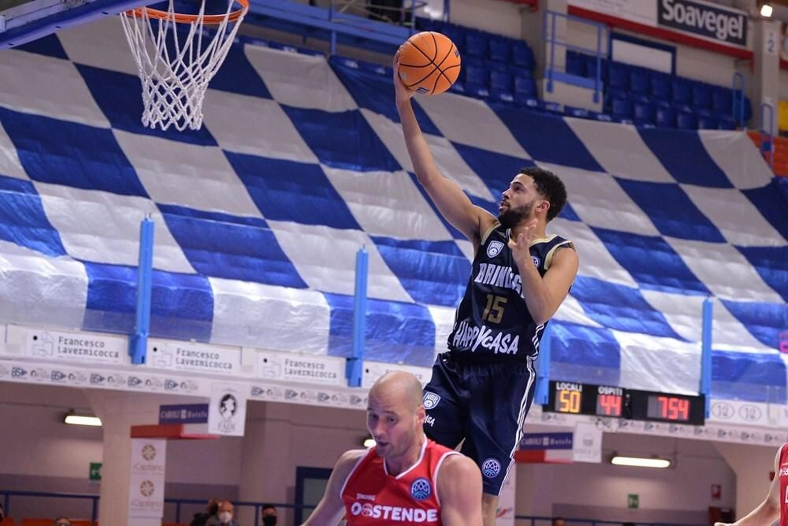 Marcus Thomas, con el Happy Casa Brindisi.