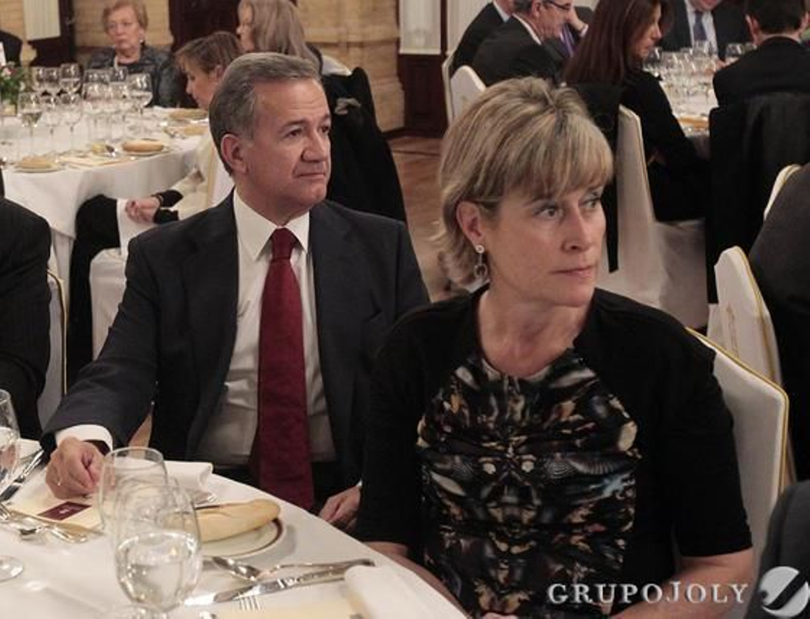 El consultor Jorge Segura y Pilar Herranz. / Reportaje gráfico: Antonio Pizarro, Juan Carlos Muñoz y Juan Carlos Vázquez