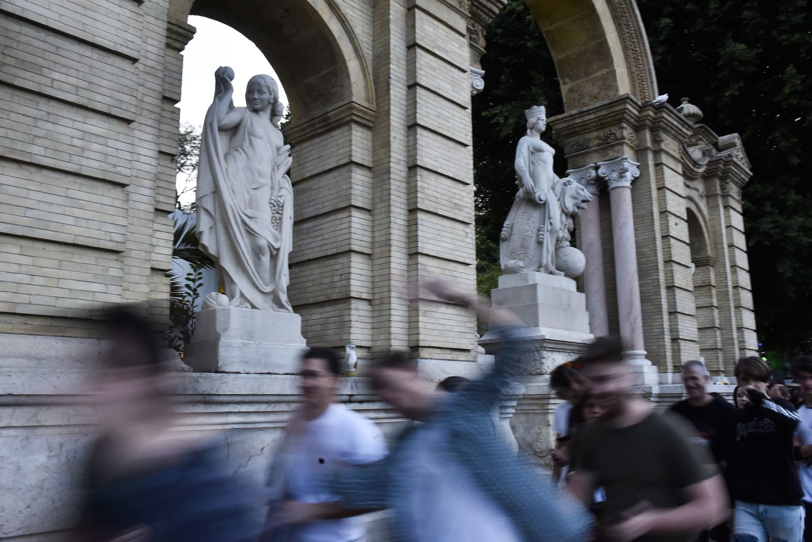 Ambiente en los accesos al concierto de Green Day