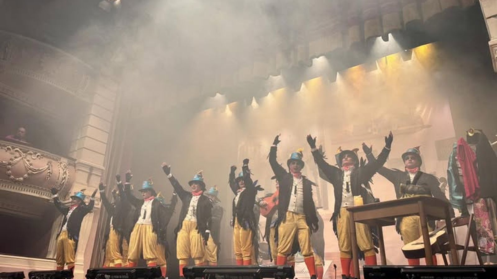 Comparsa 'La Hirundina'