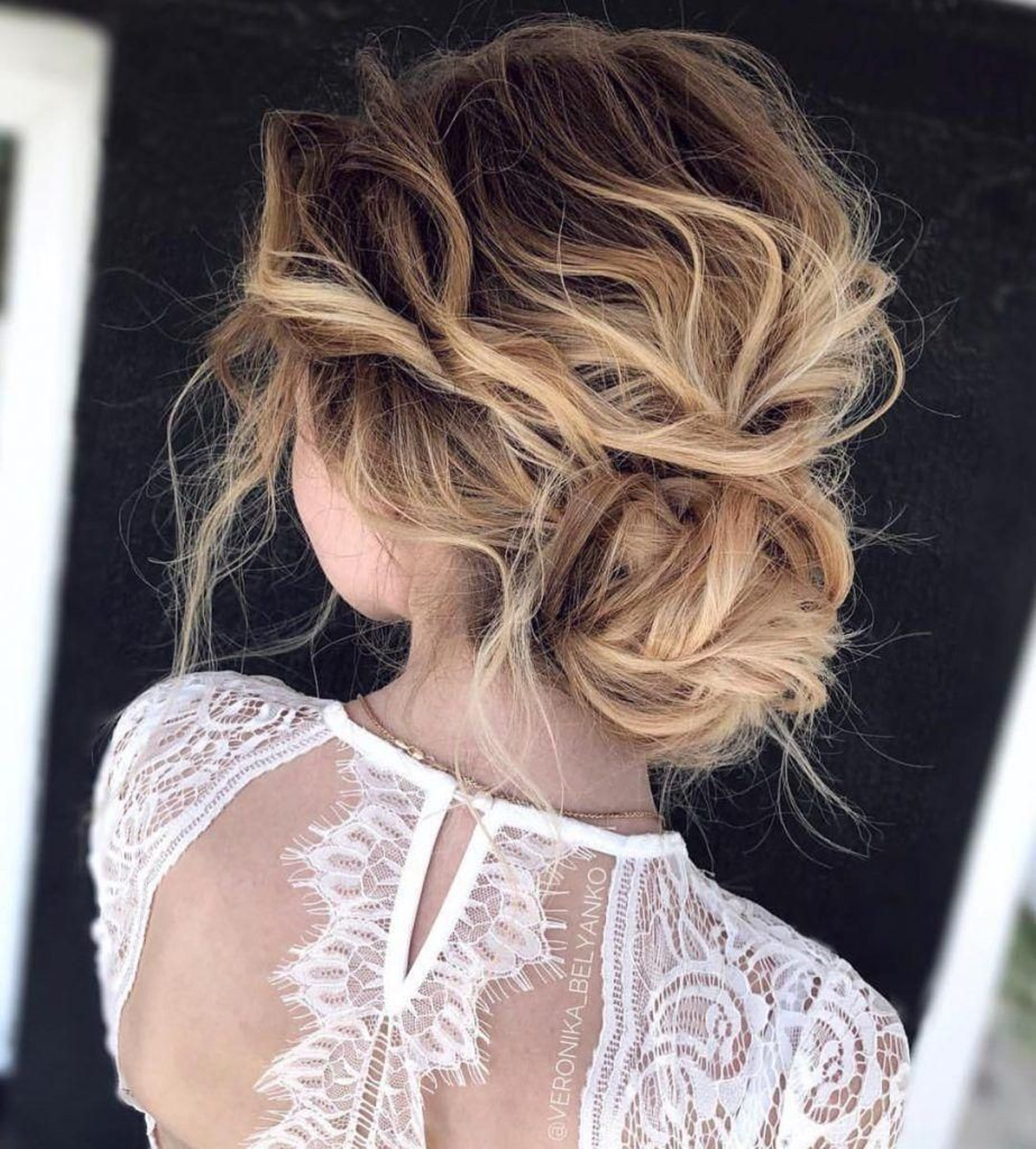 Los peinados de invitada para una boda de verano más inspiradores y estilosos