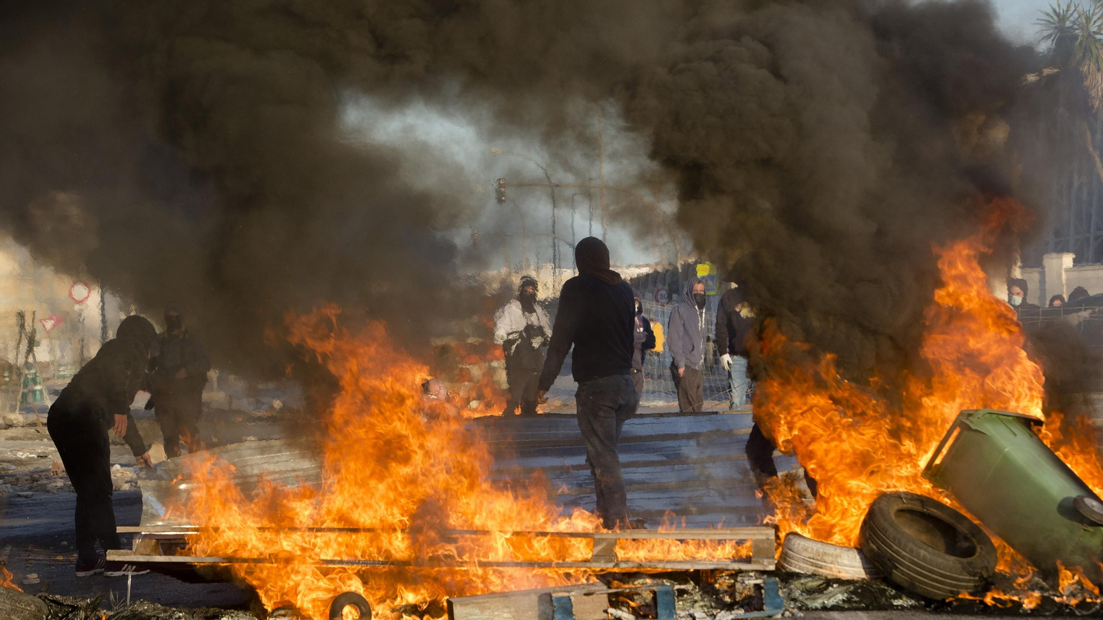 Las imágenes de la segunda jornada de la huelga del metal en Cádiz