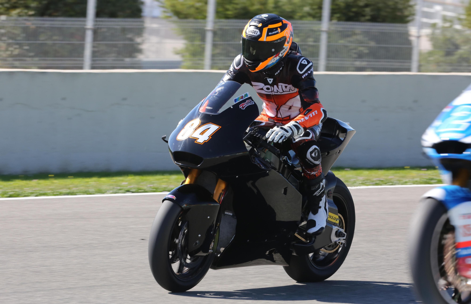 Segundo día de entrenamientos de Moto2 y Moto3 en el Circuito de Jerez