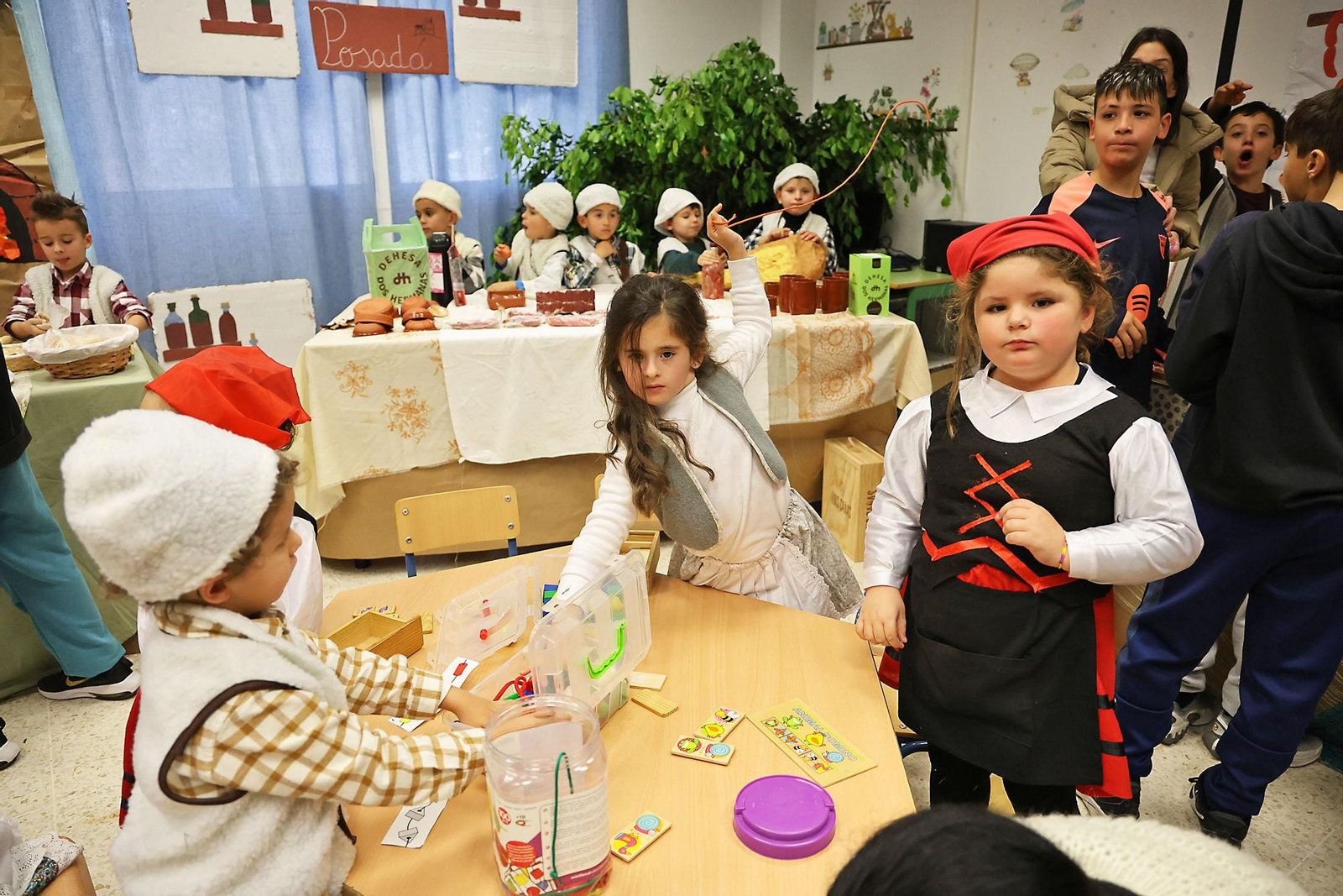 El impresionante Belén viviente del CEIP 12 de Octubre