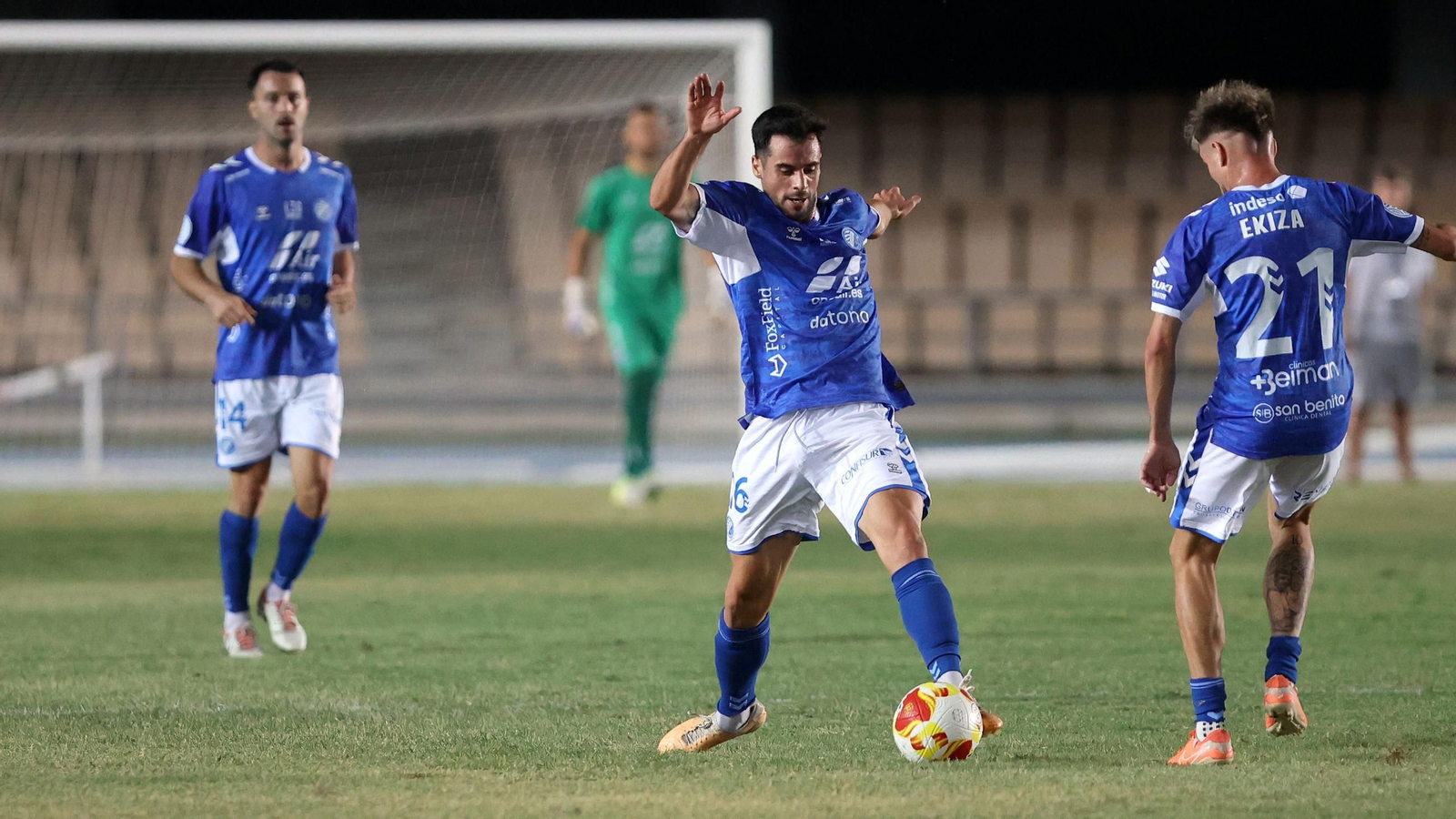 Imágenes del Xerez DFC y la Deportiva Minera en Chapín