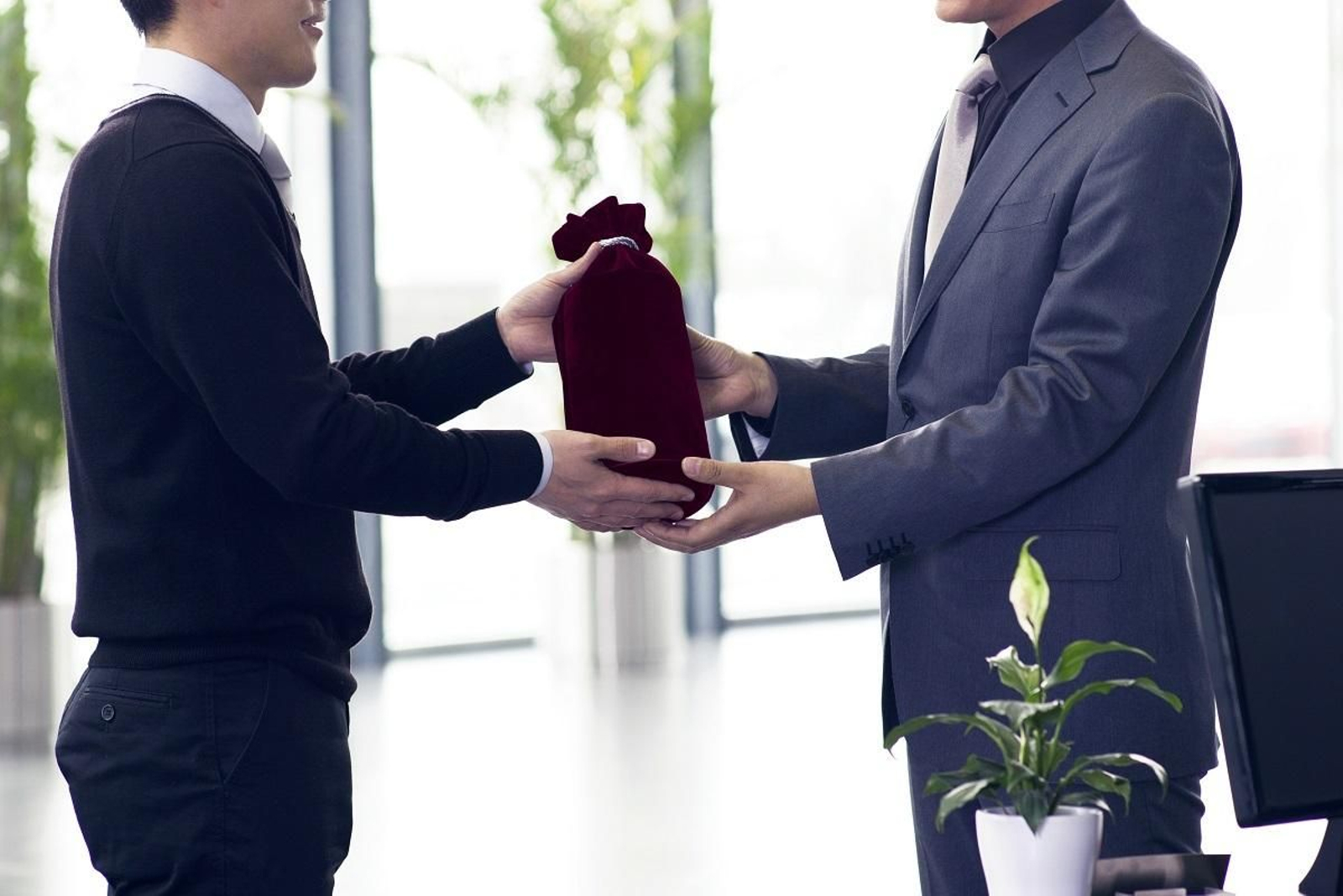 Los 10 mejores regalos de empresa del 2023