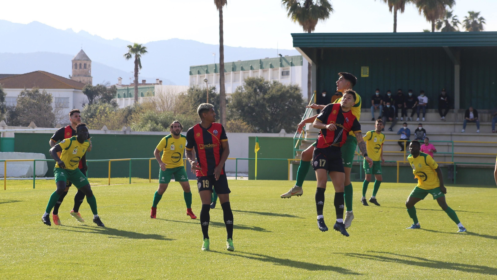Las mejores fotografías del UD Los Barrios - CD Cabecense